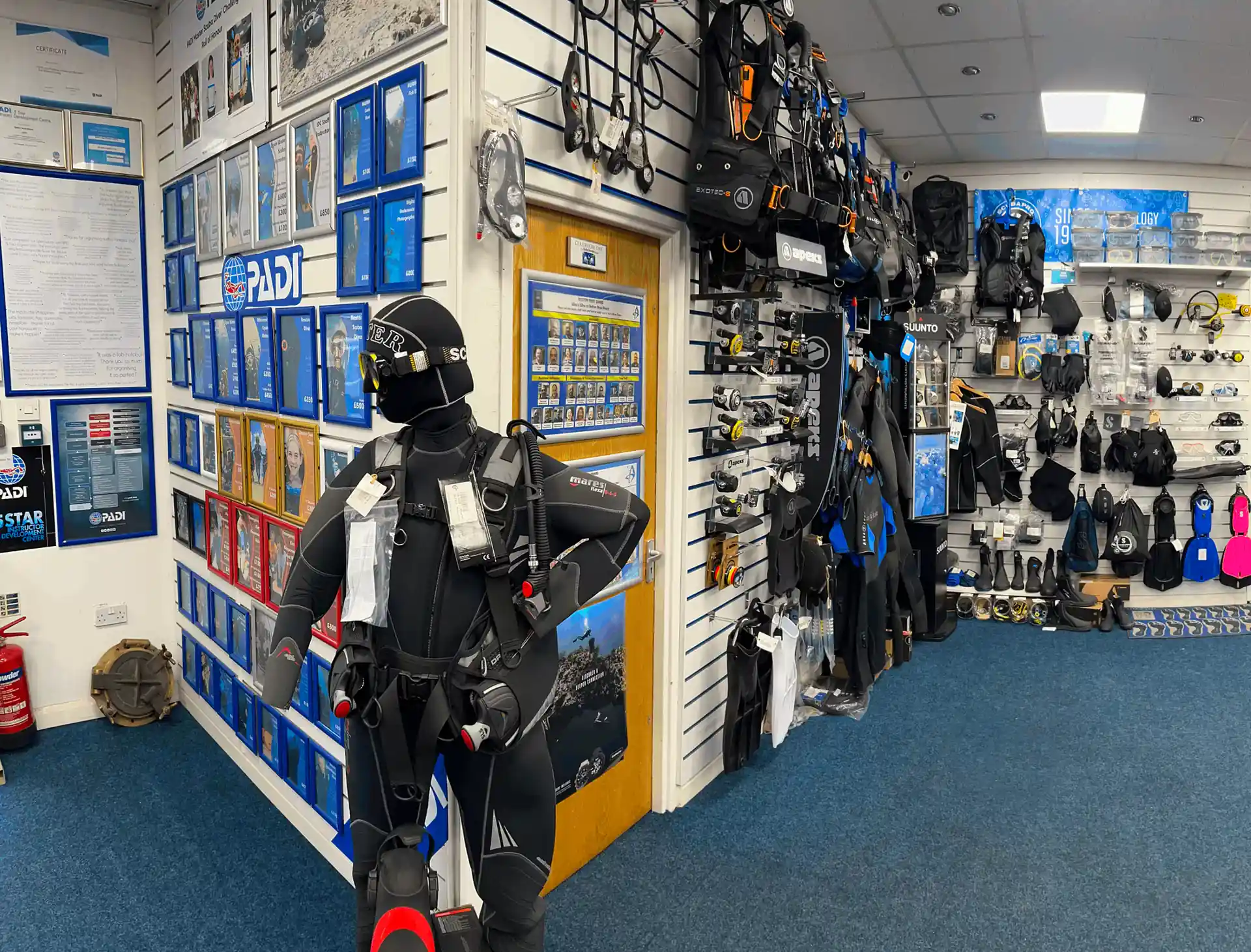 Dive shop photo