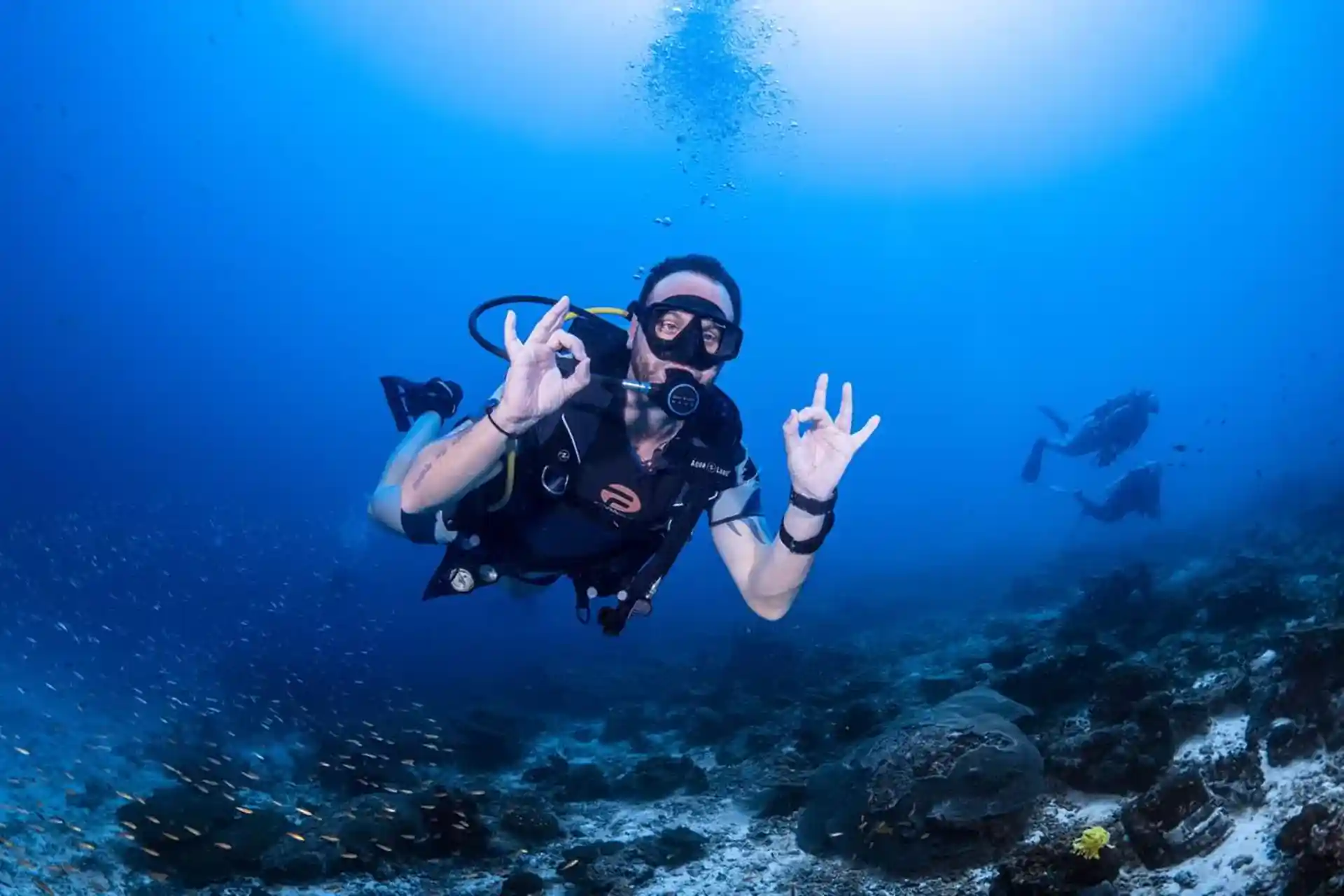 Dive shop photo