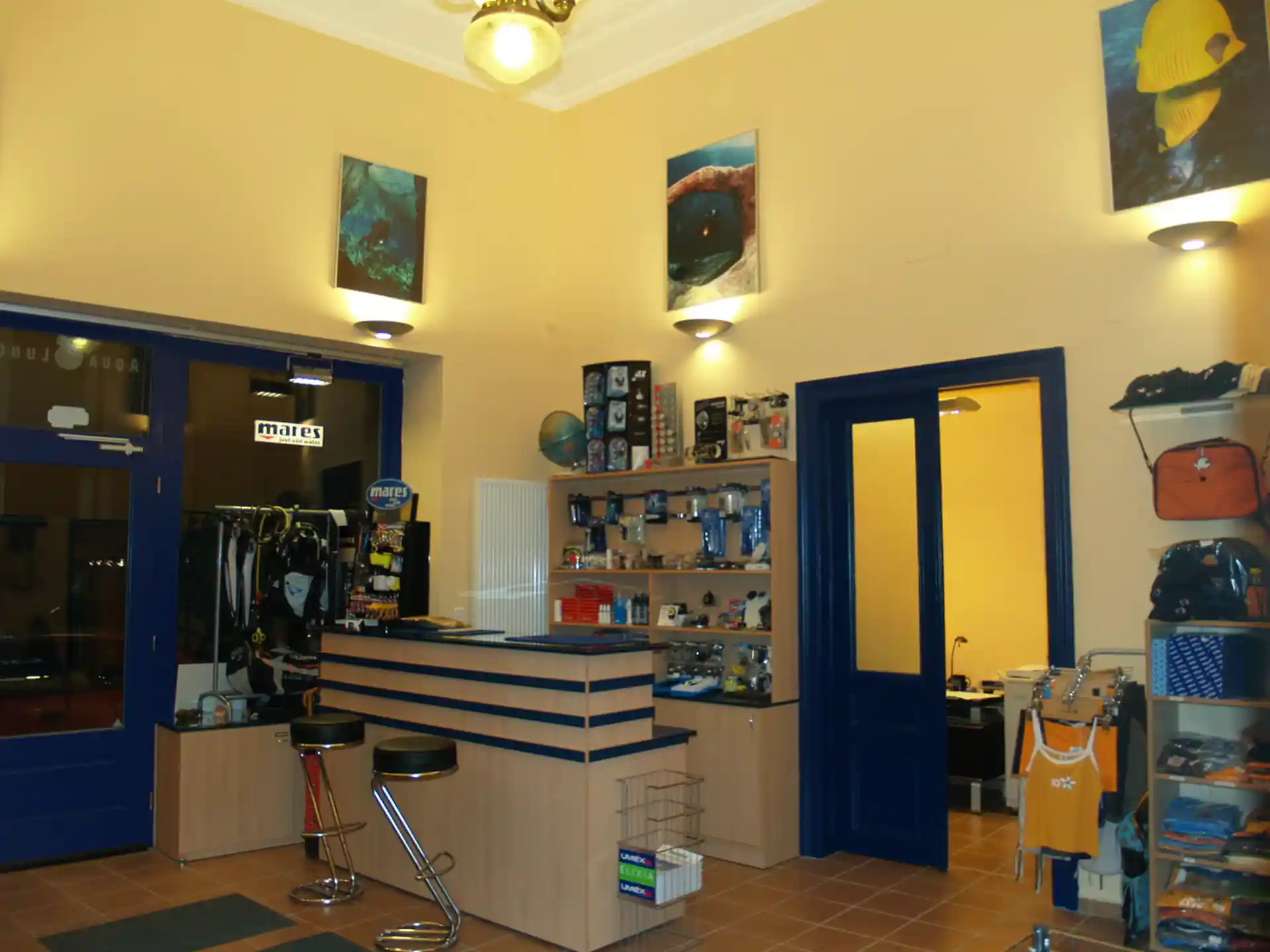 다이빙 샵 사진