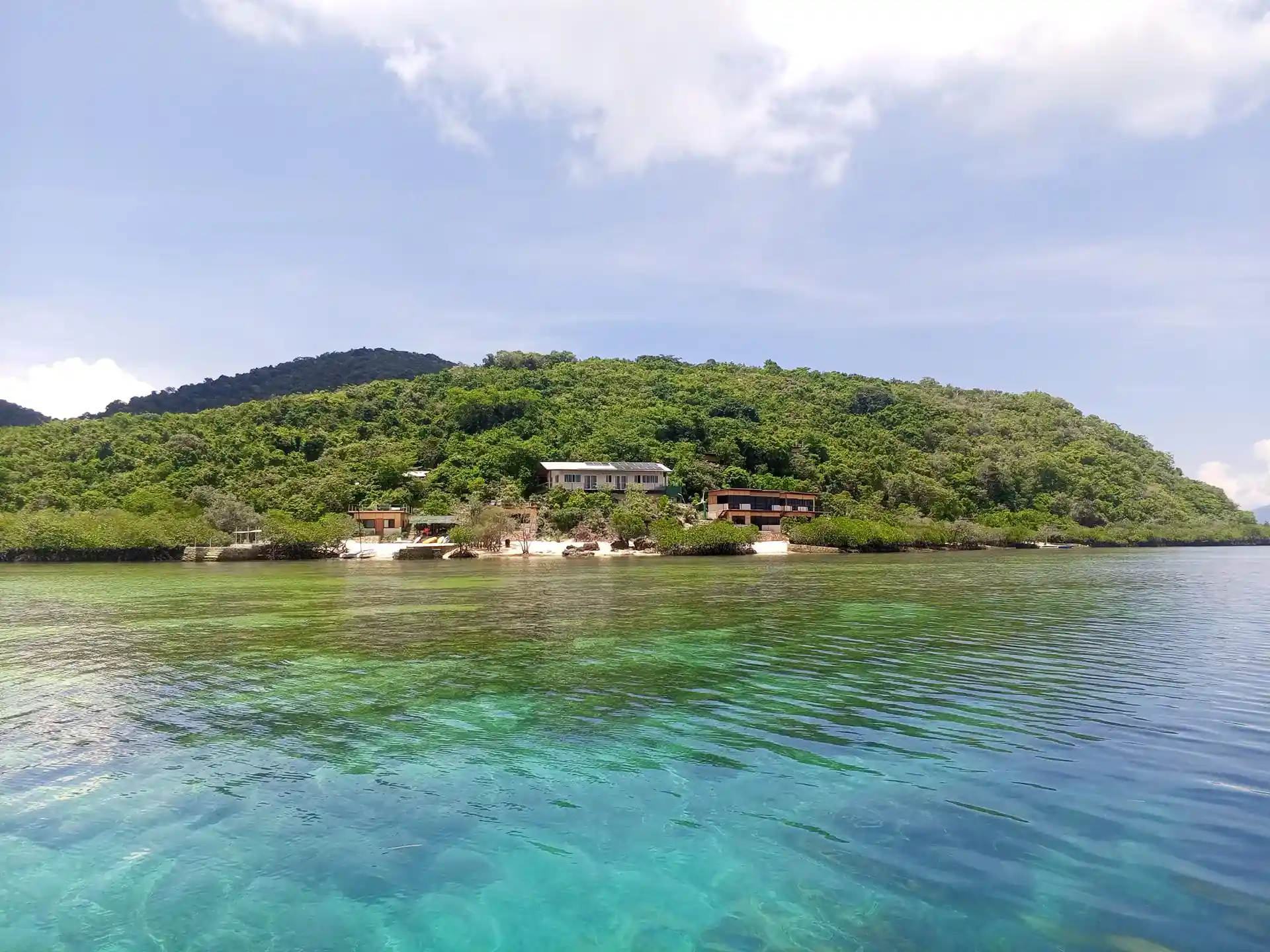 Foto de la tienda de buceo