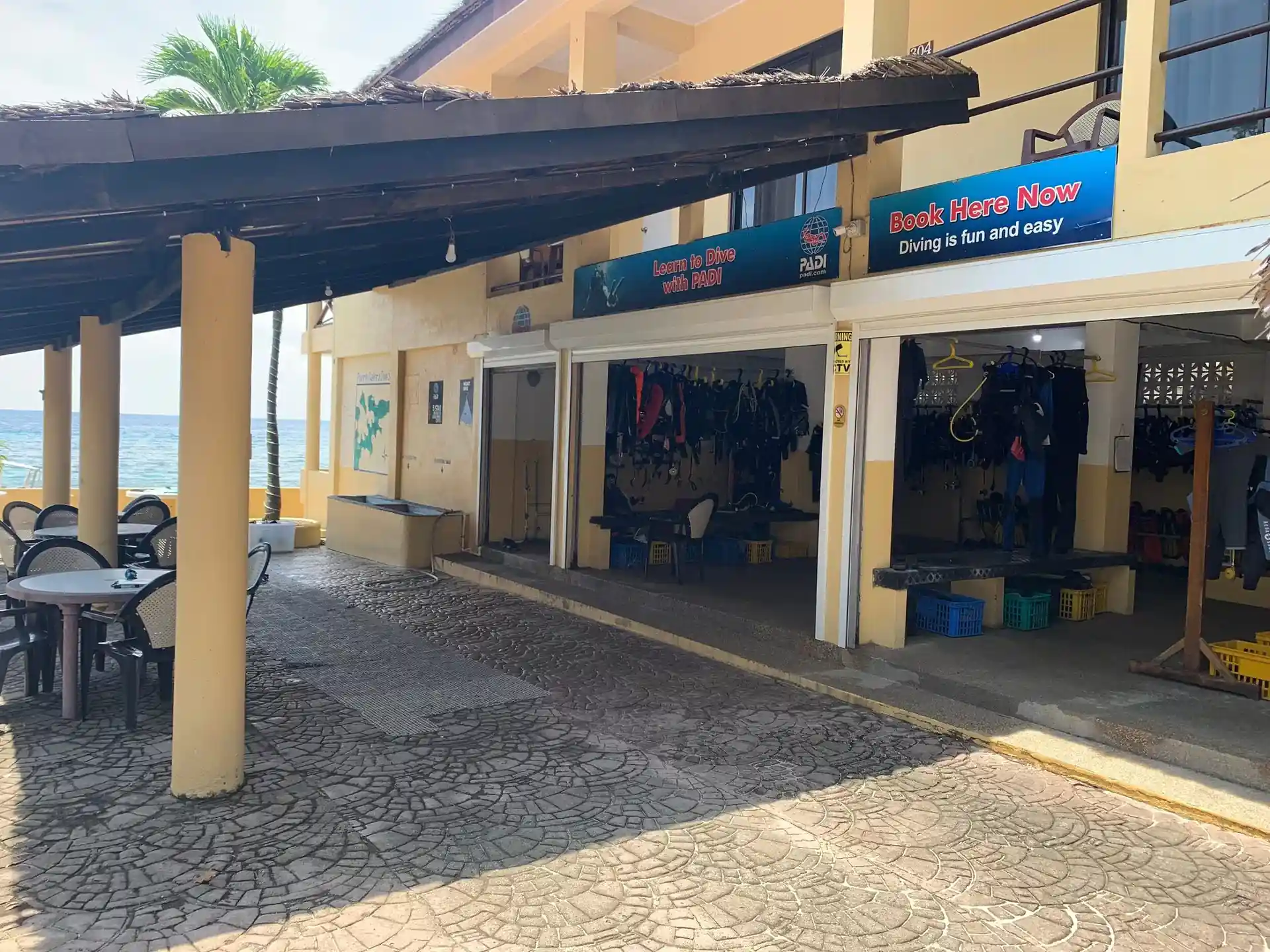 Dive shop photo