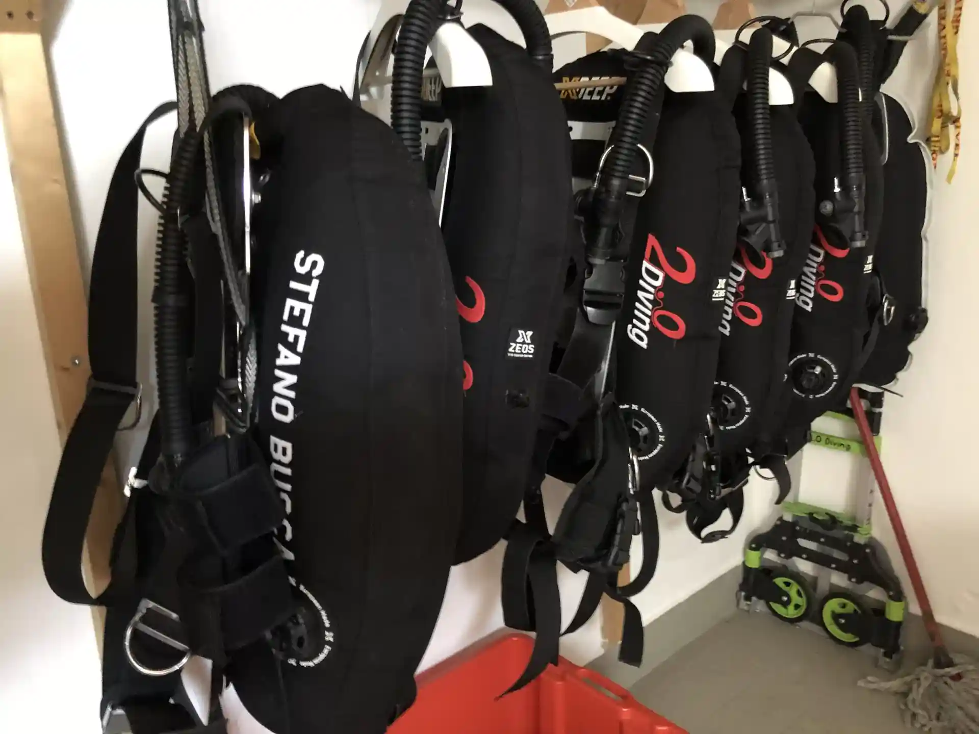 Dive shop photo
