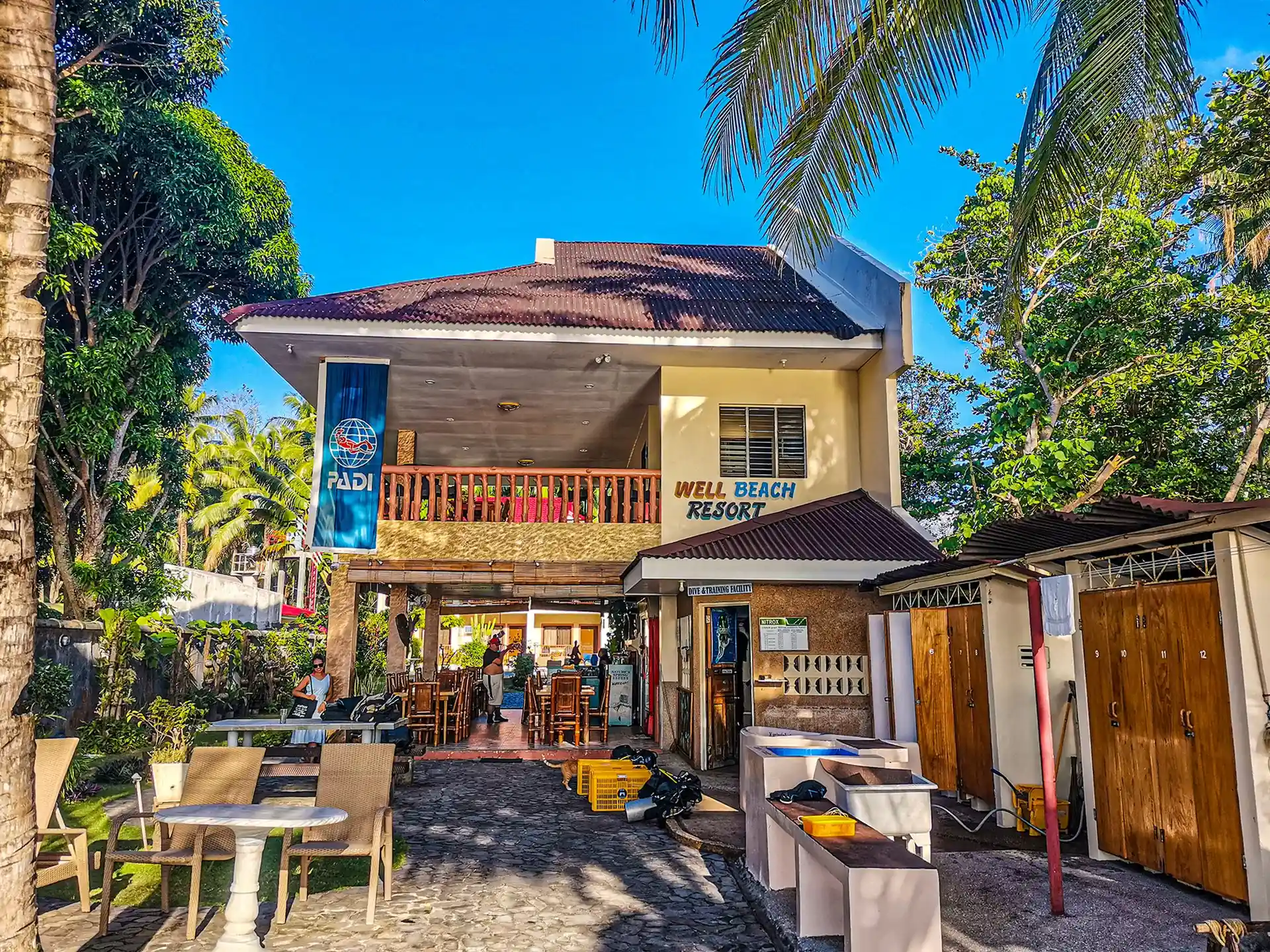 Dive shop photo