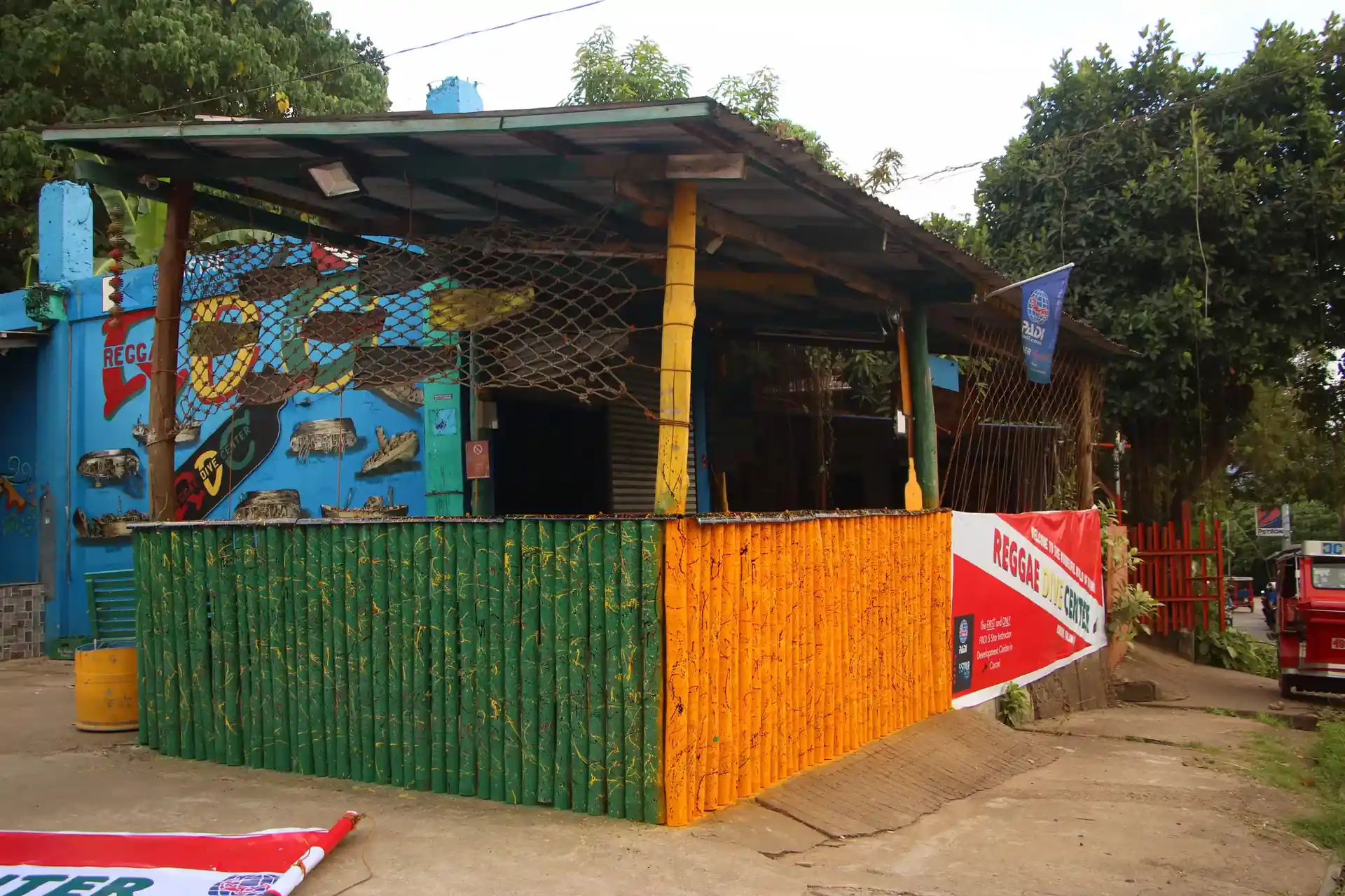 Dive shop photo