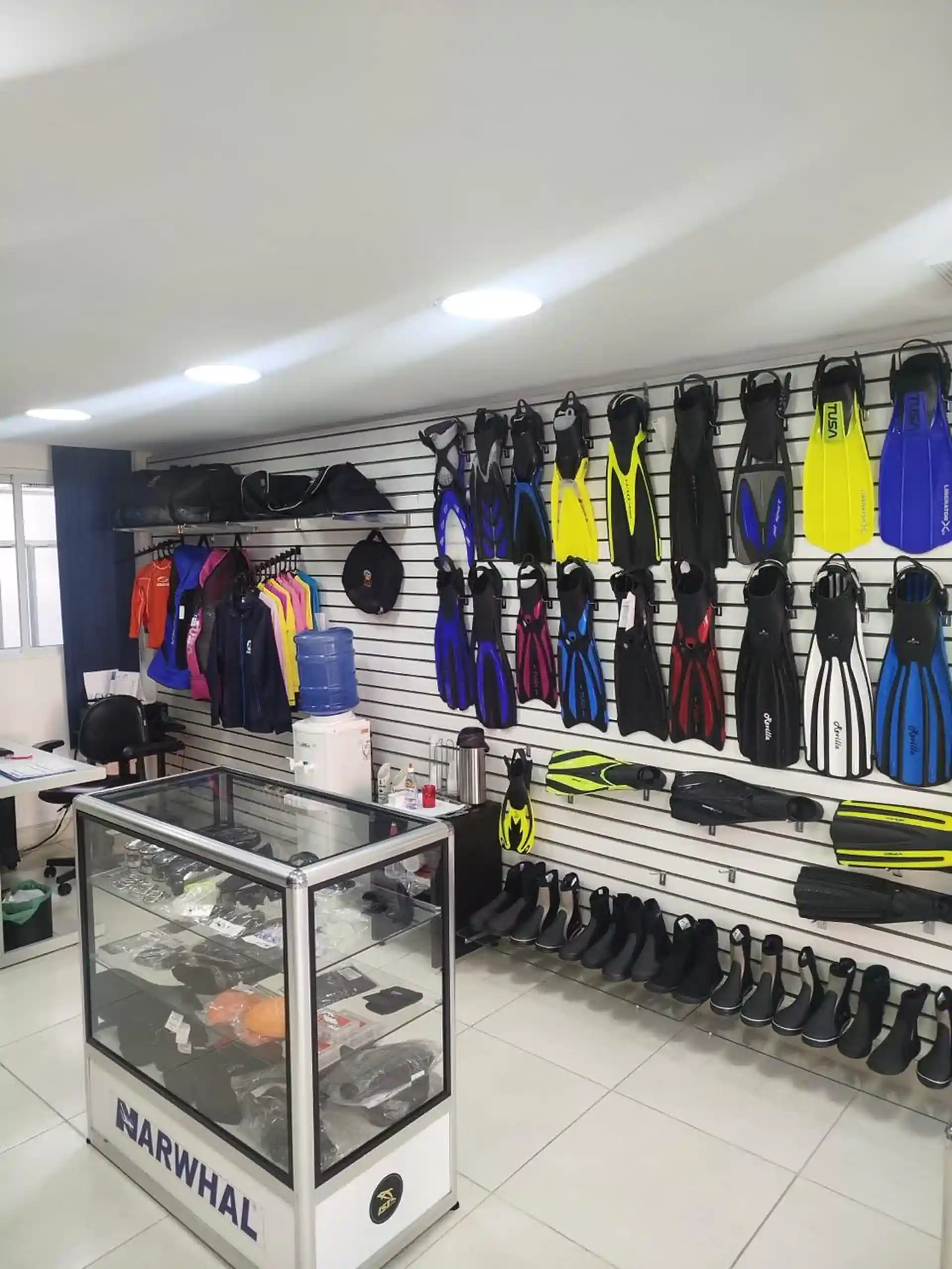 Dive shop photo