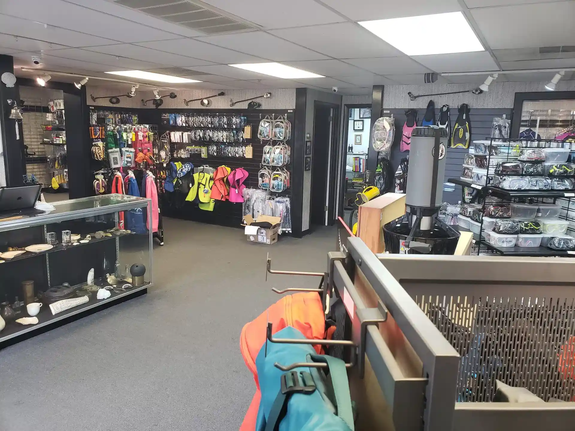 Dive shop photo