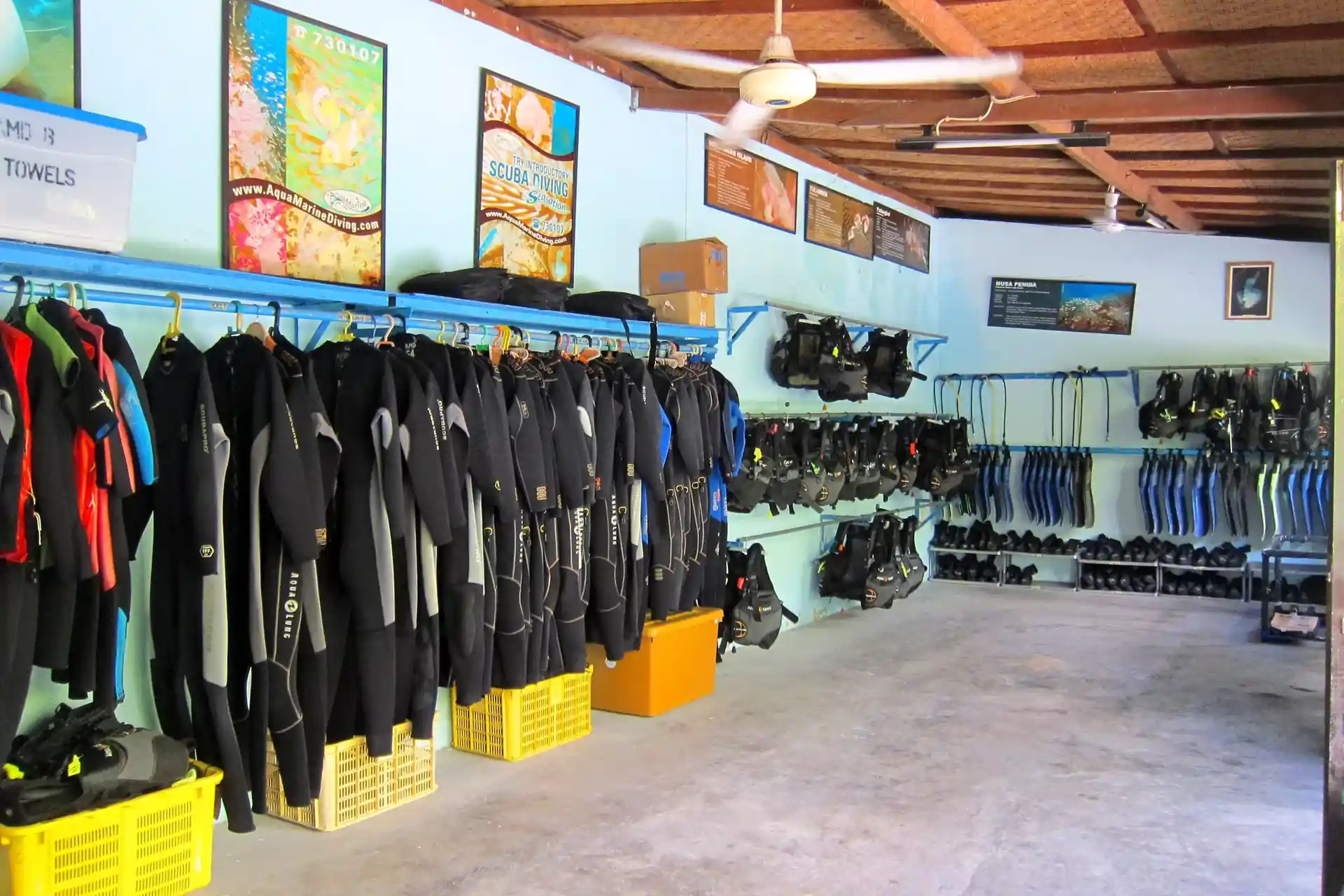 Dive shop photo
