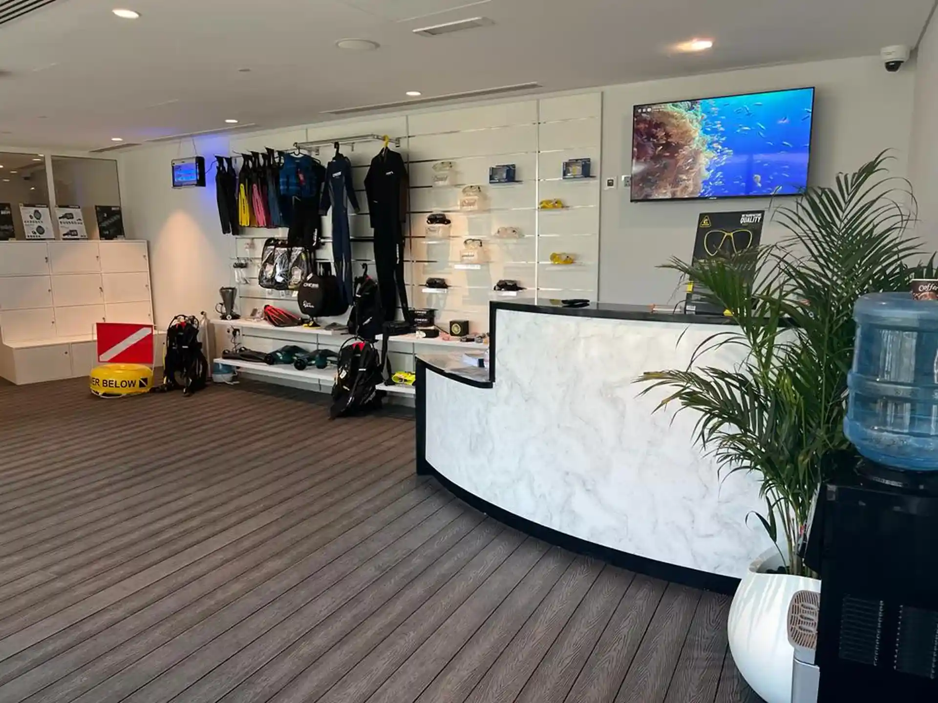 Dive shop photo