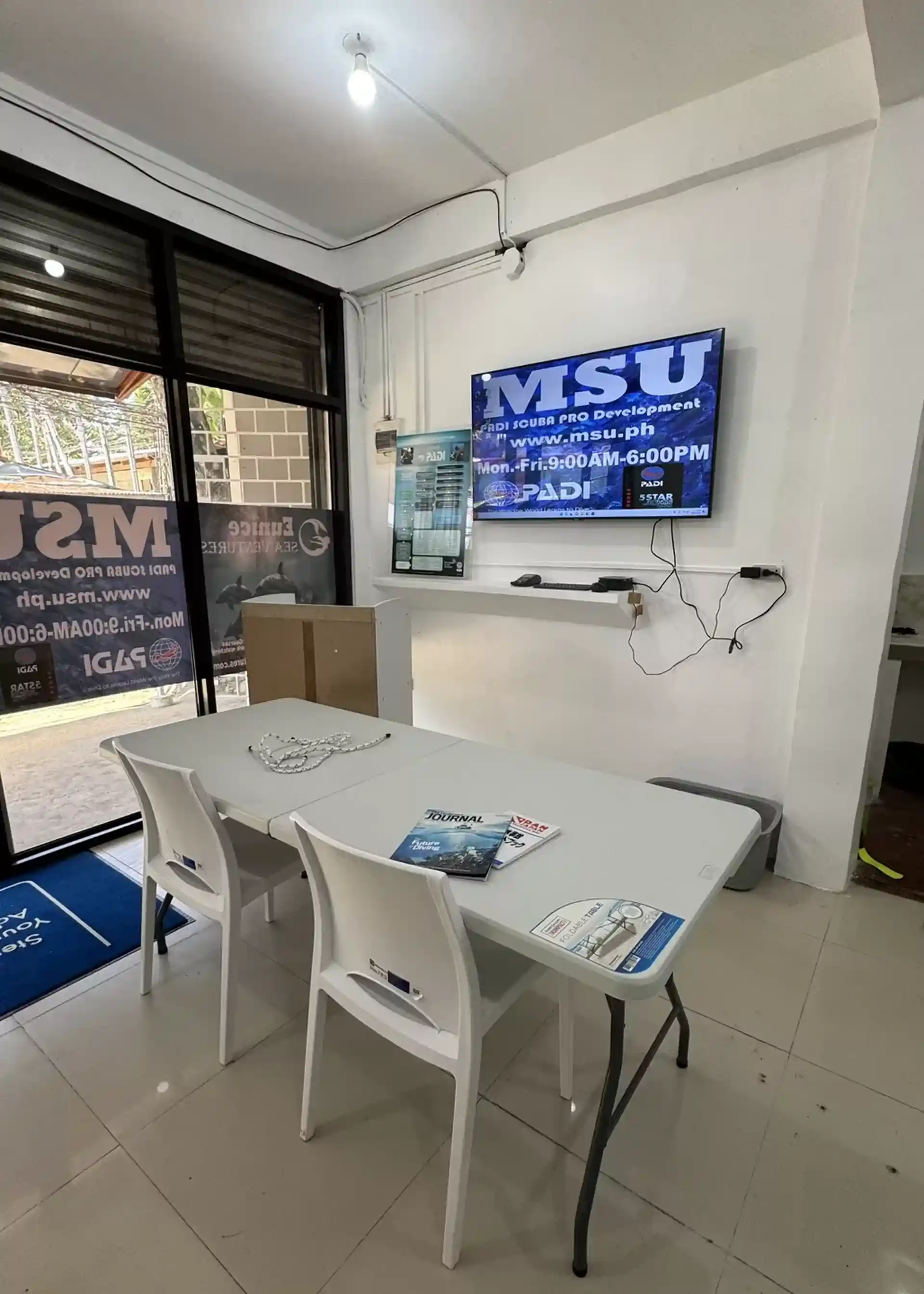 Dive shop photo