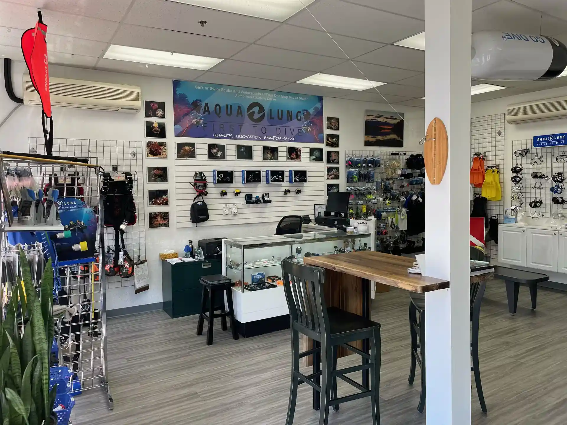 Dive shop photo