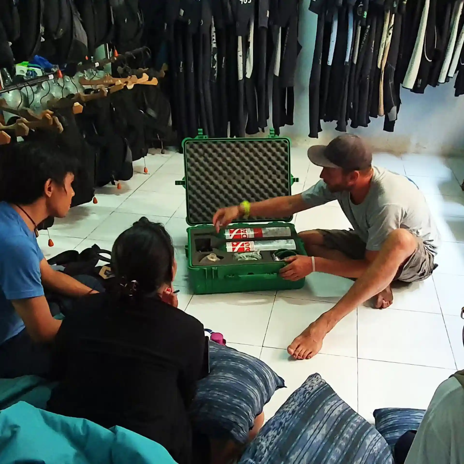 ¿Cuándo y cómo utilizar los diferentes tipos de sistemas de oxígeno de emergencia?