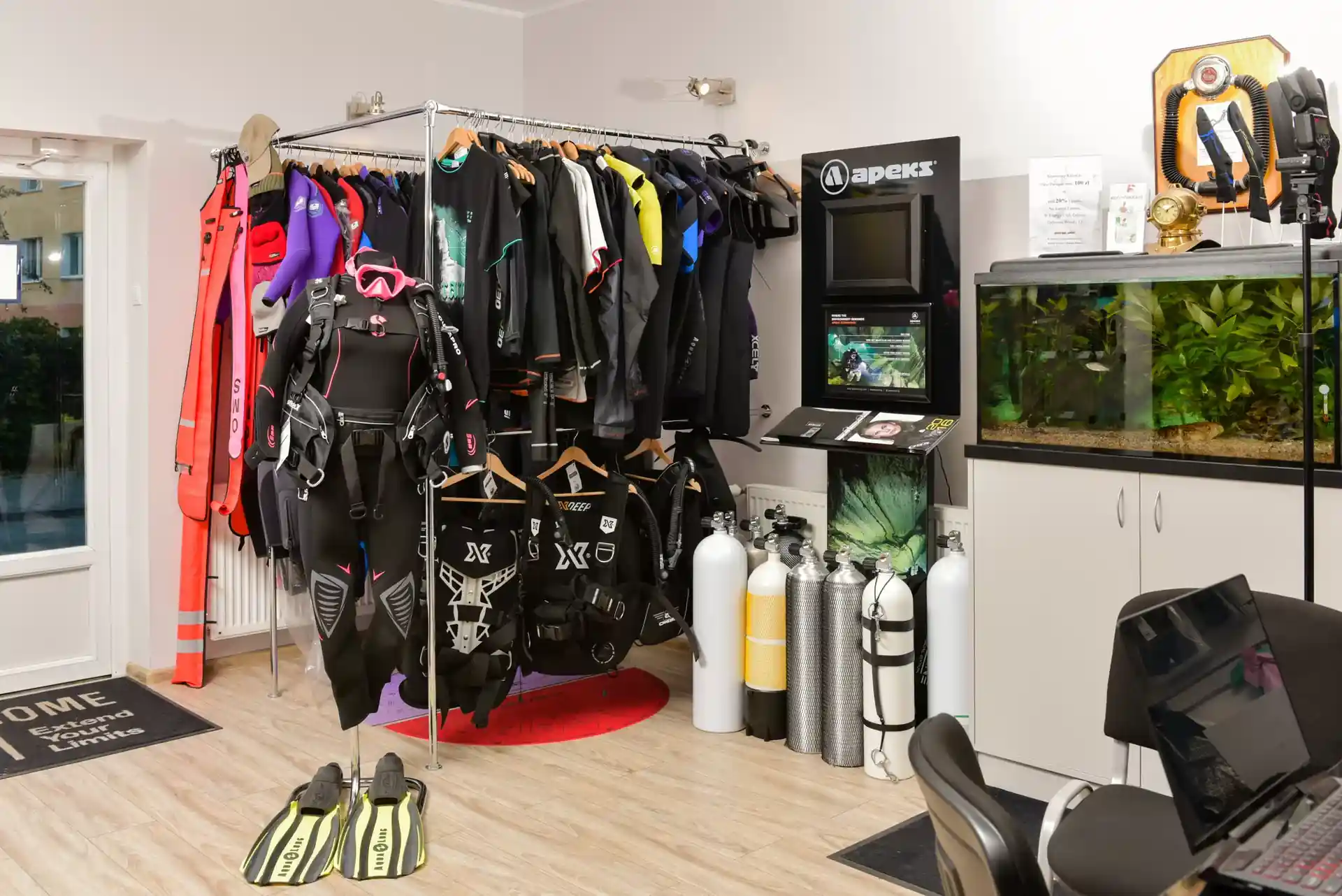 Dive shop photo
