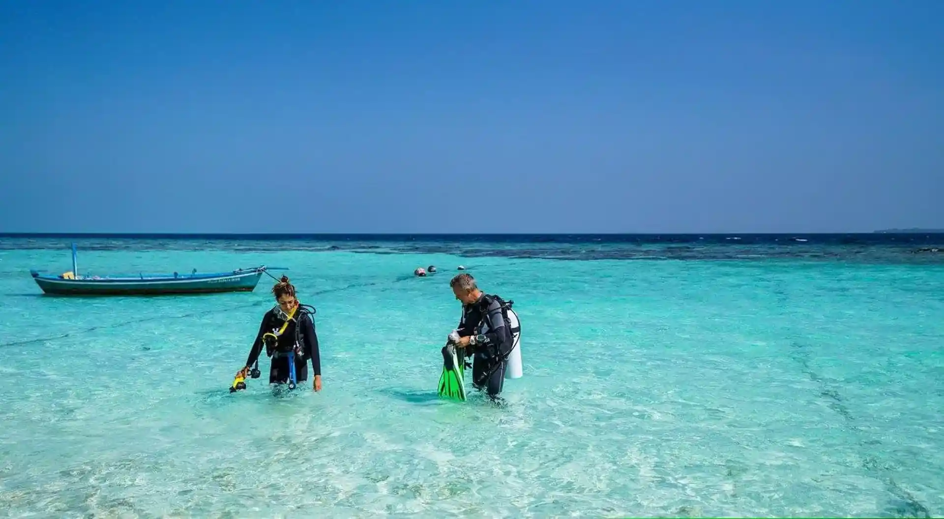 Dive shop photo