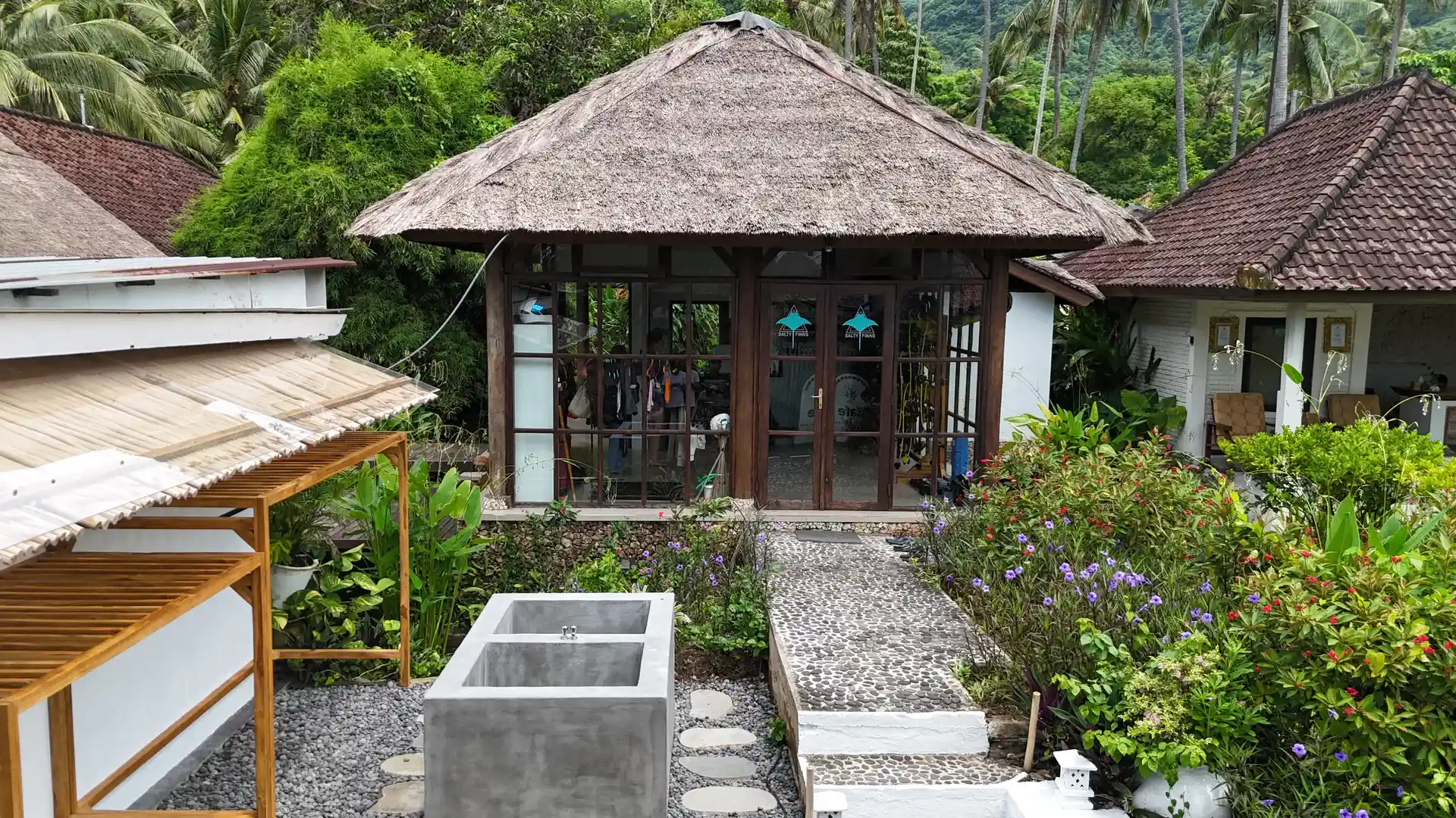 Main photo