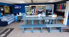 Dive center image