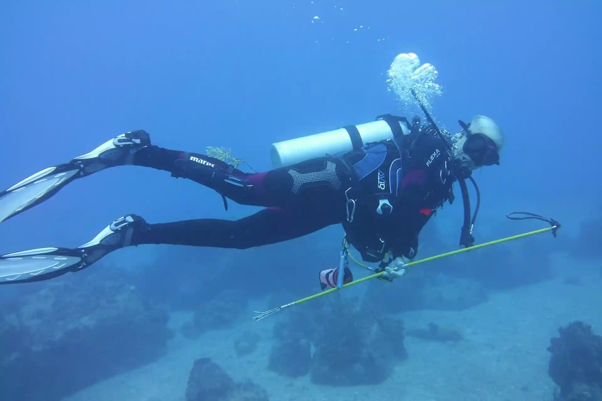 Dive shop photo