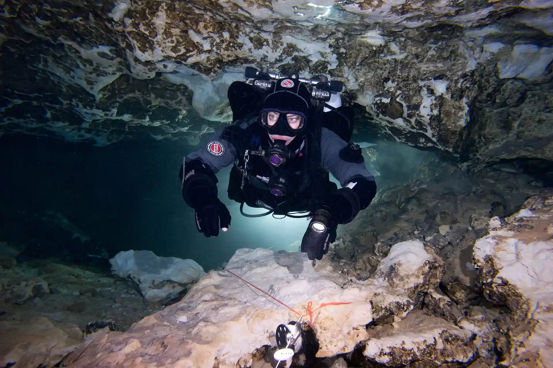 Dive shop photo