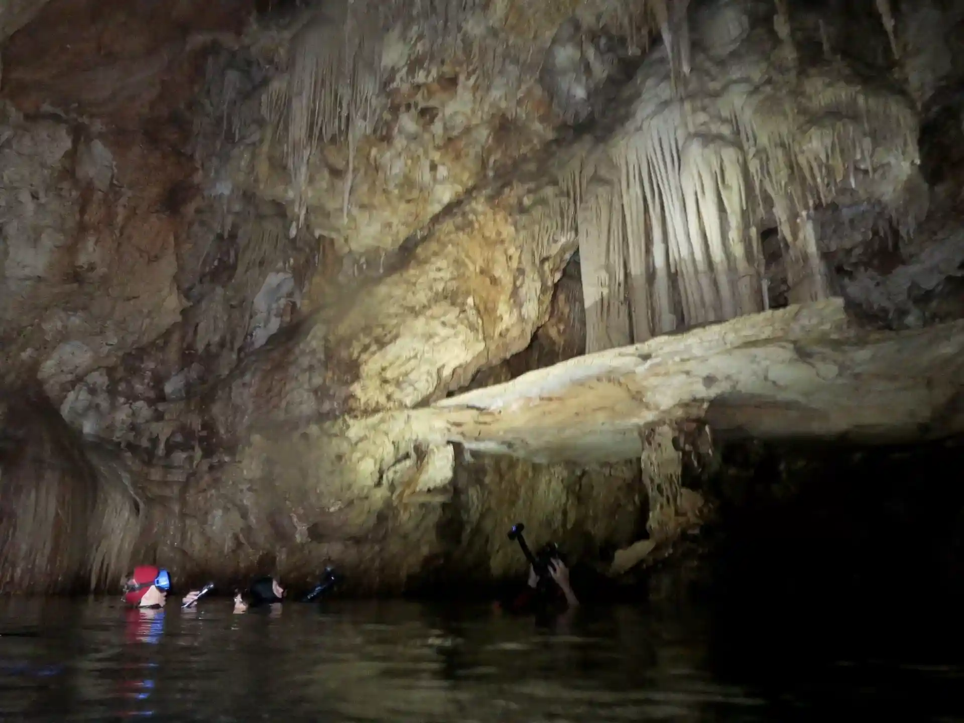 A room with a concretion at 