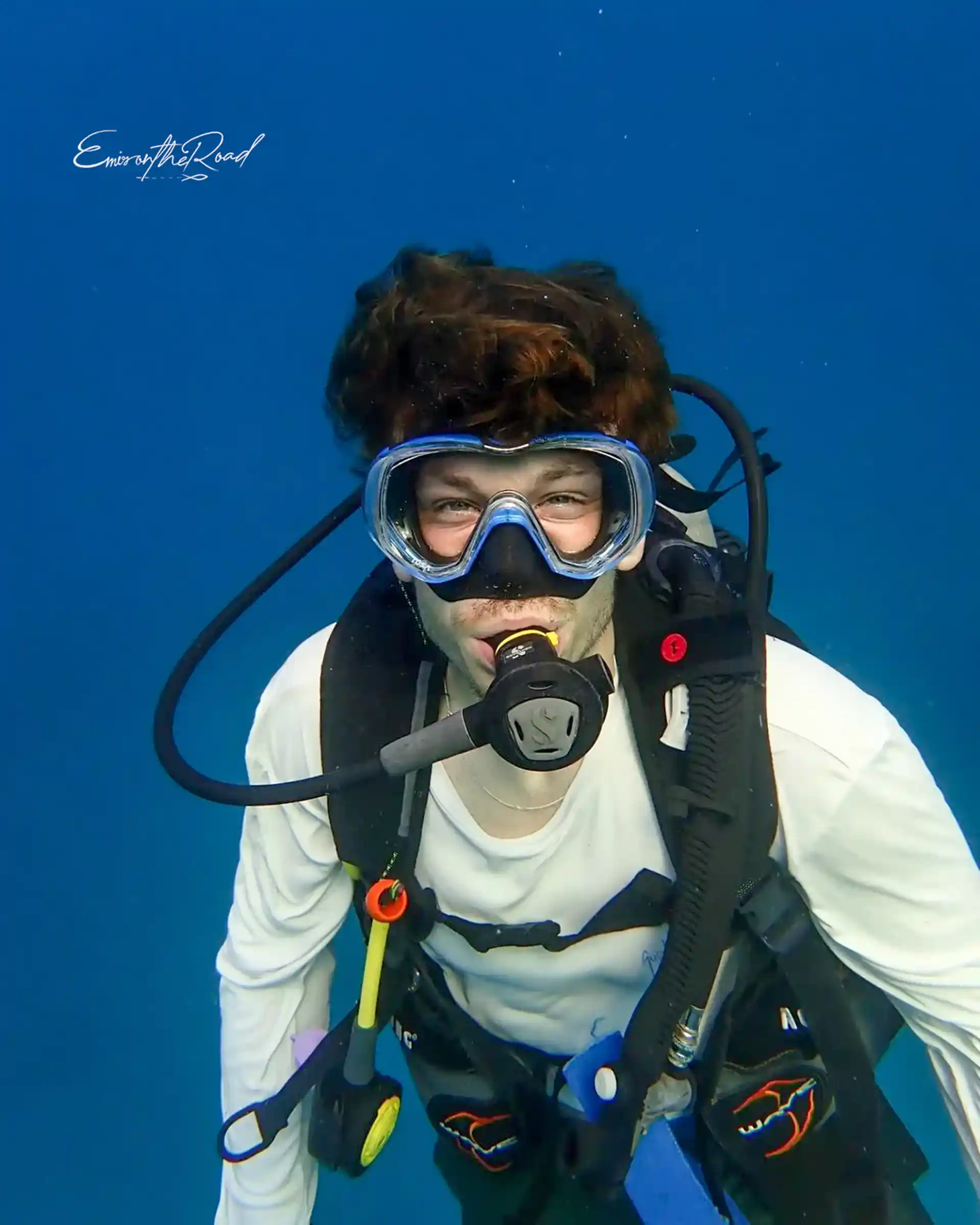 Dive shop photo
