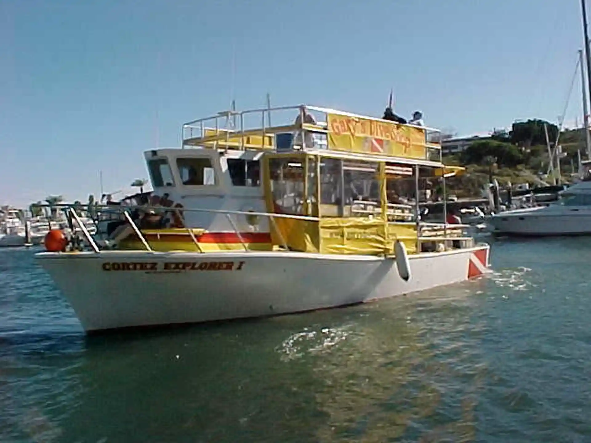 Dive shop photo