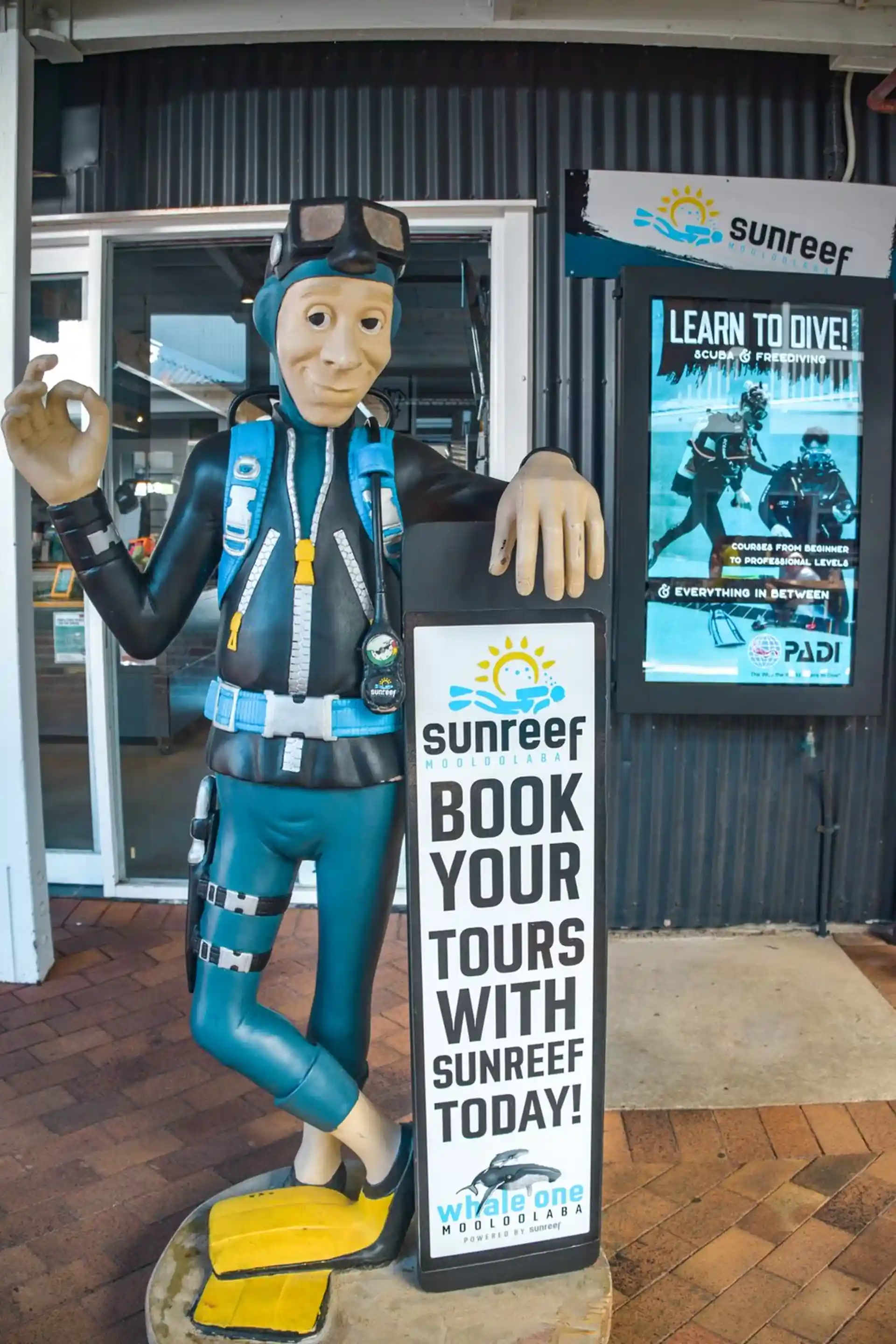 Dive shop photo