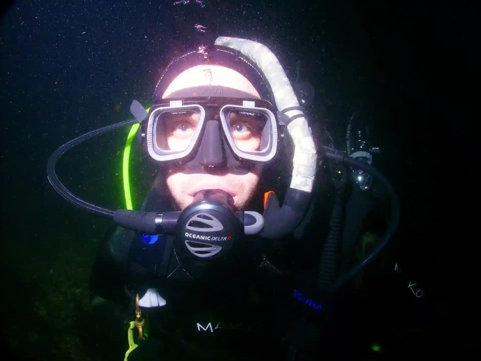 Dive shop photo