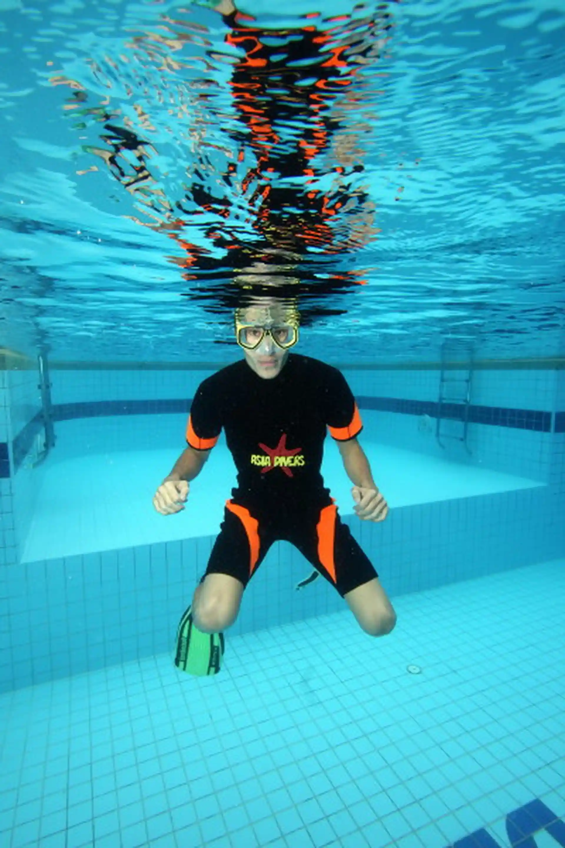 Dive shop photo
