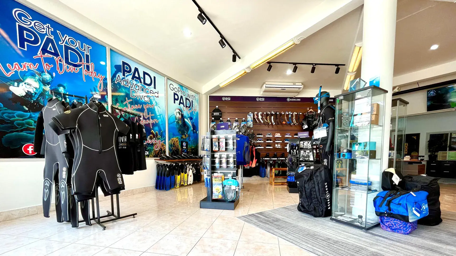 Photo du magasin de plongée