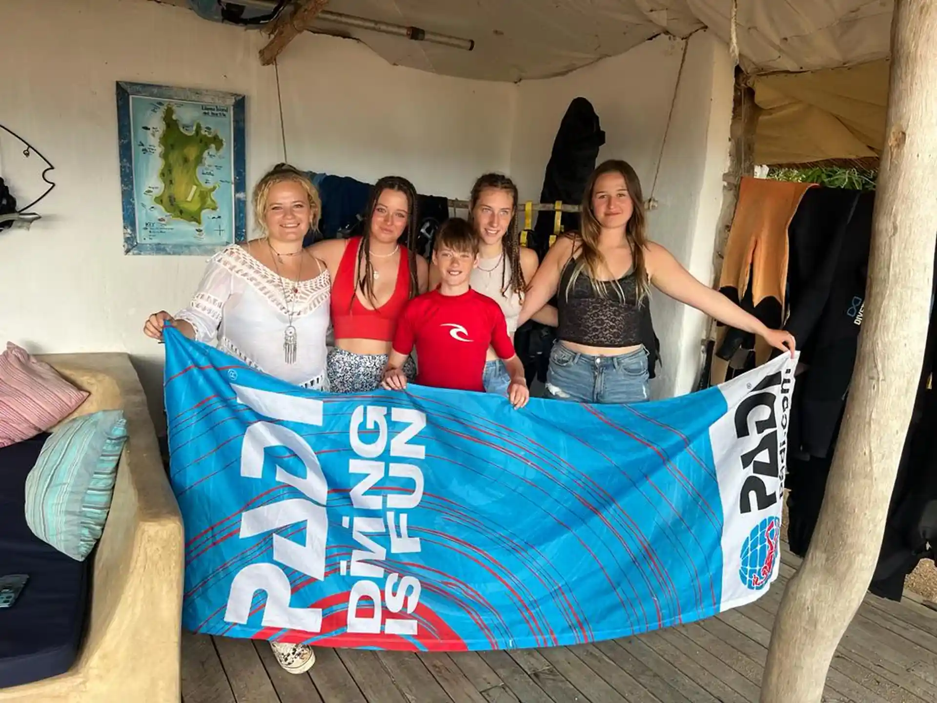Dive shop photo