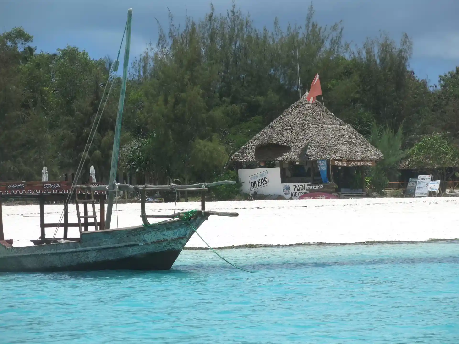 Dive shop photo