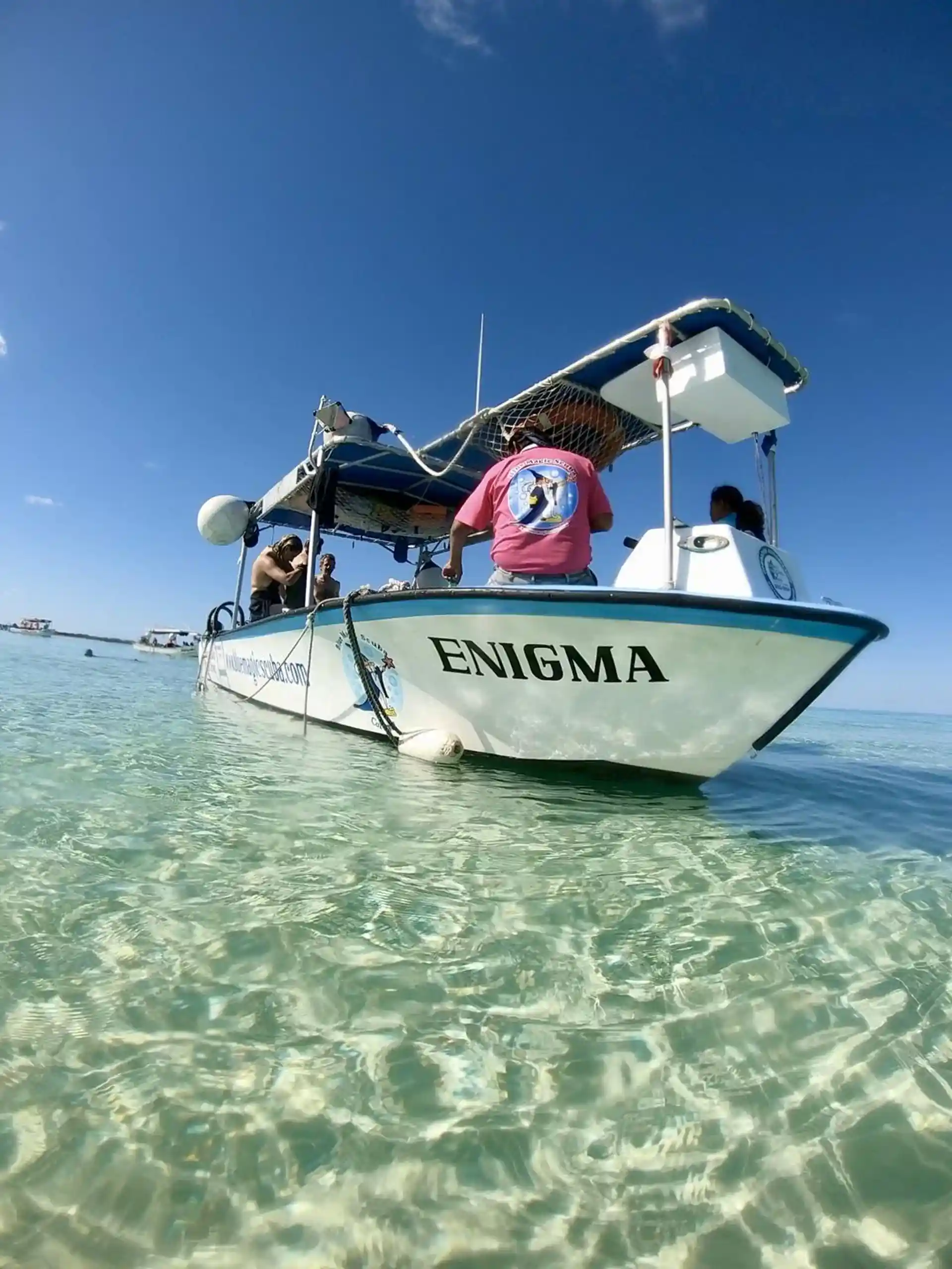 Dive shop photo