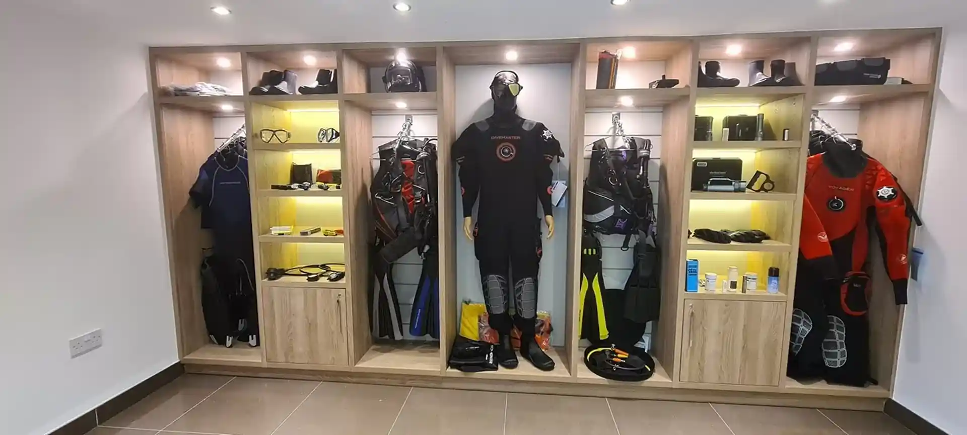 Dive shop photo