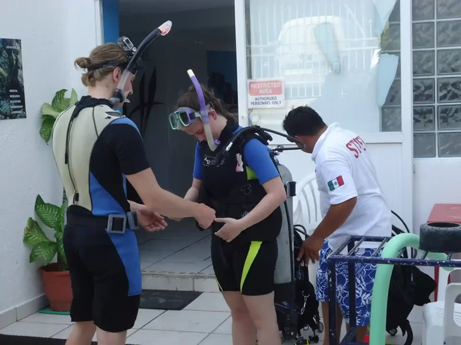 다이빙 샵 사진