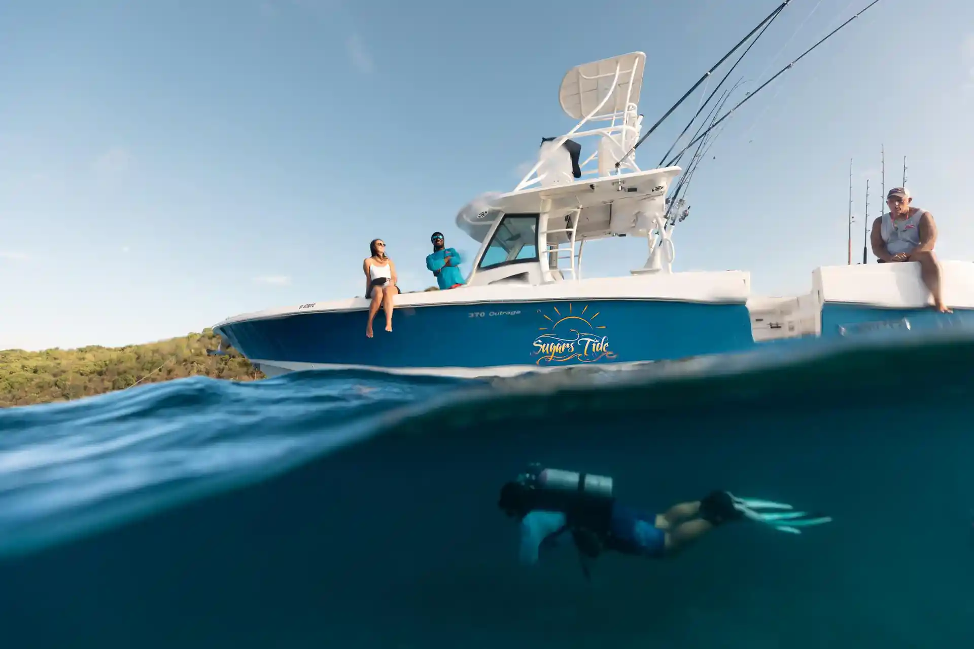 Private dive excusions available on our 37' Boston Whaler Outrage!