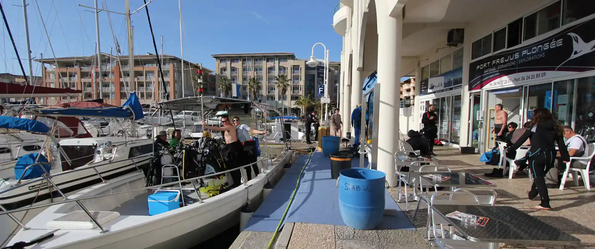 Dive shop photo