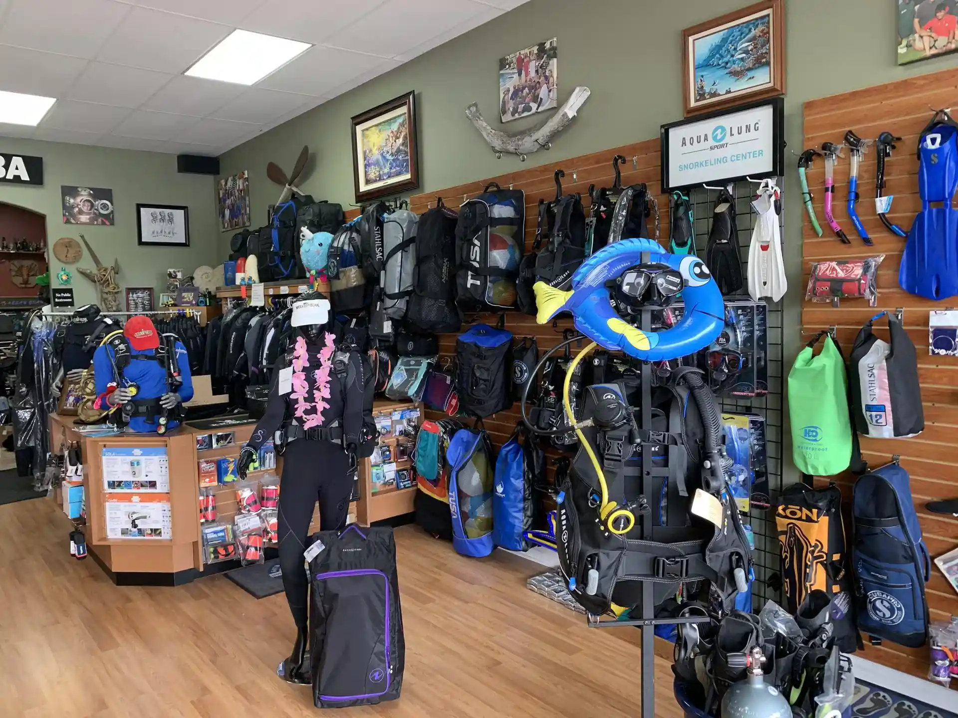 Dive shop photo