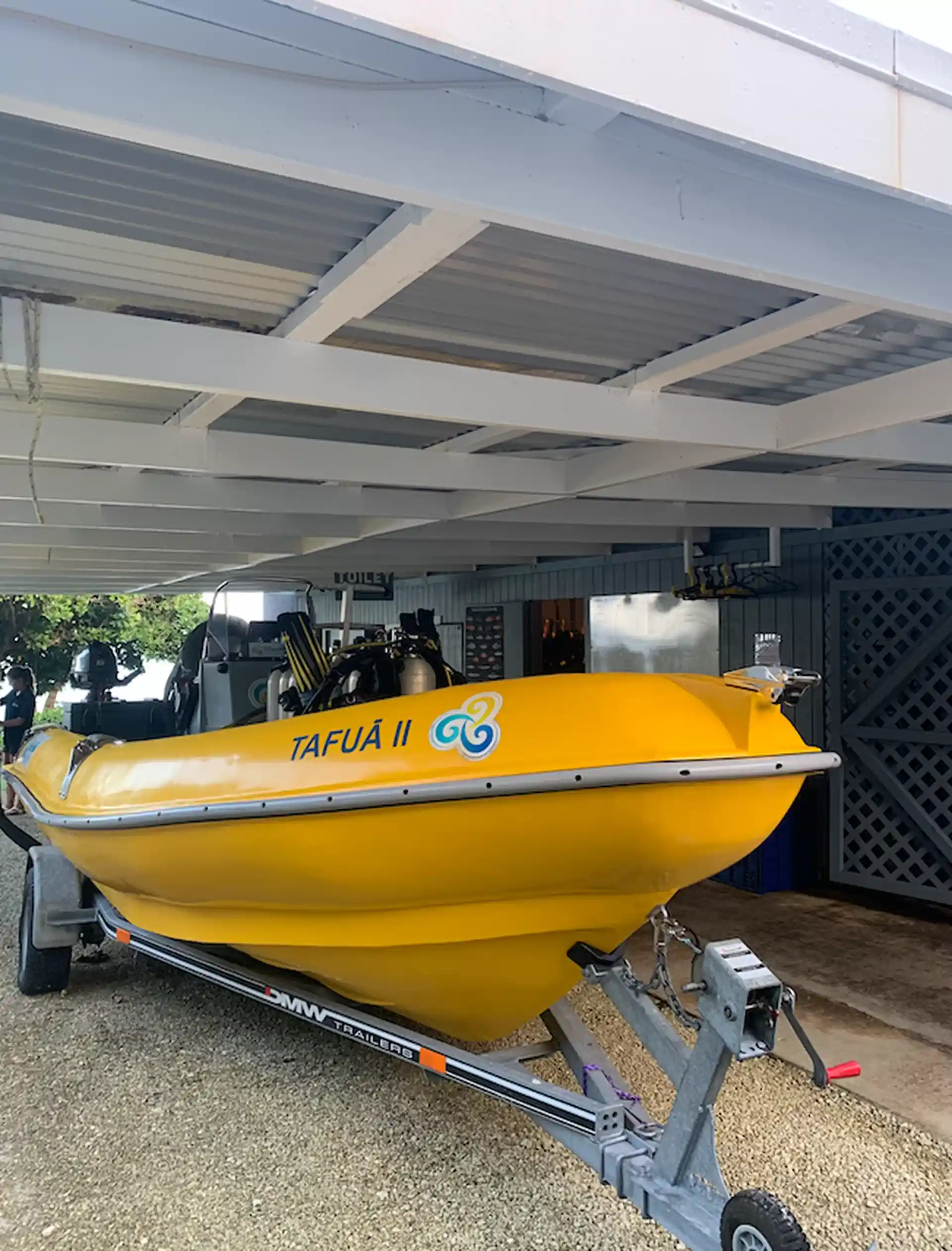 Dive shop photo