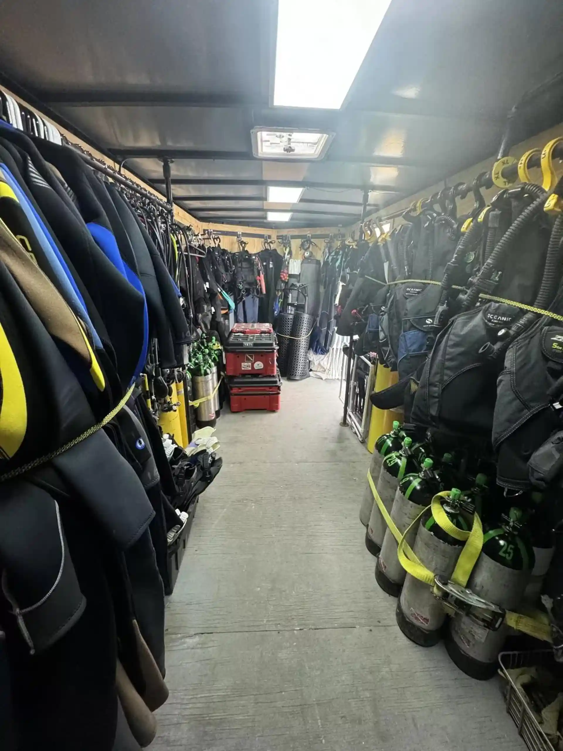 Dive shop photo