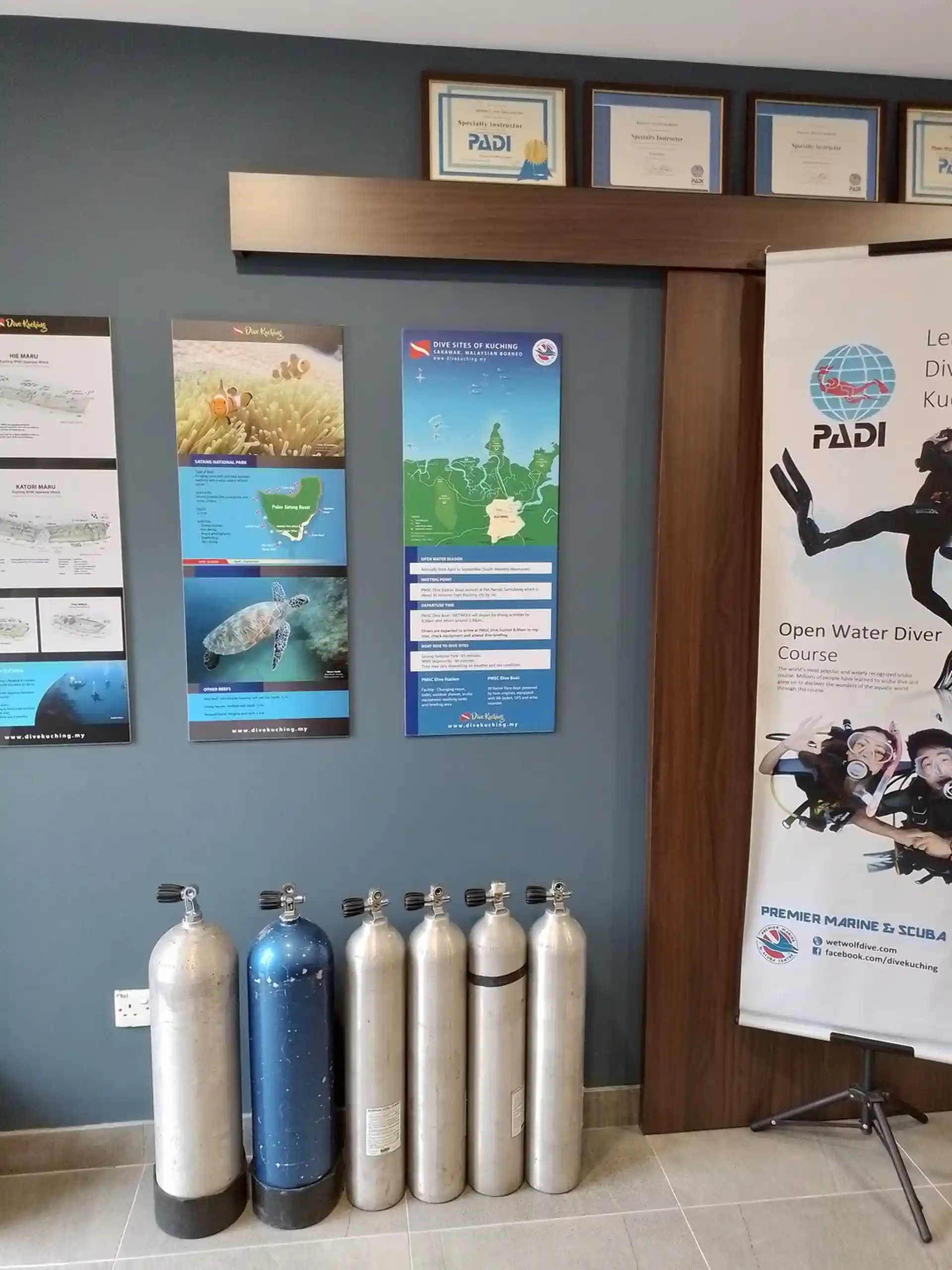 Dive shop photo