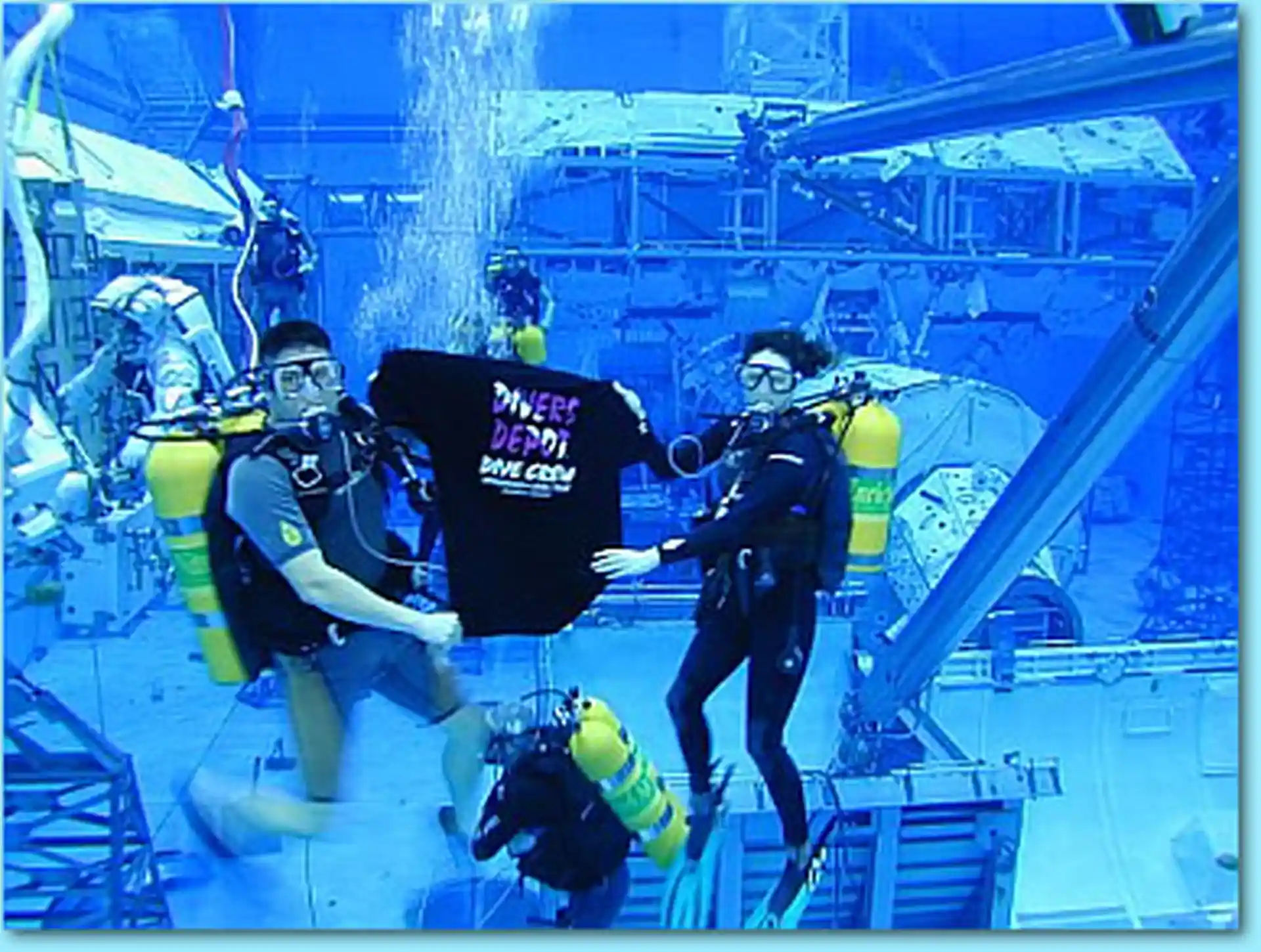 Dive shop photo