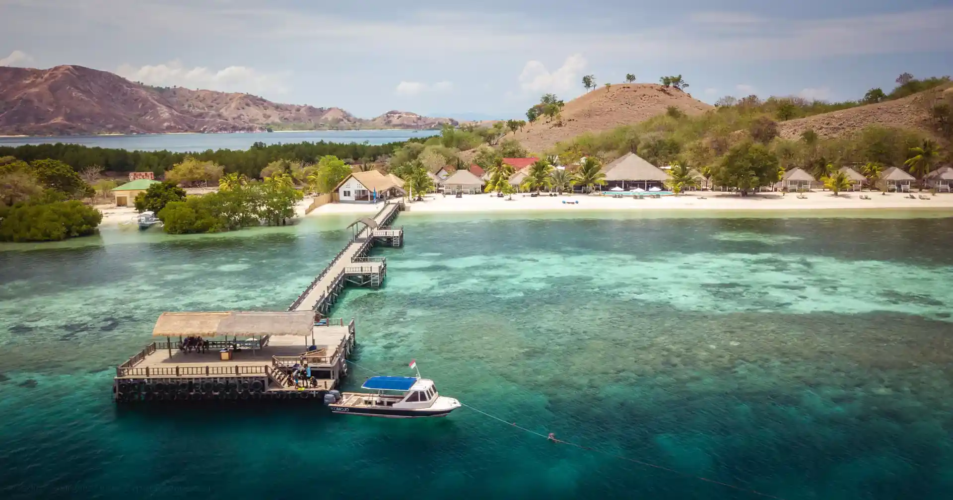 Dive shop photo