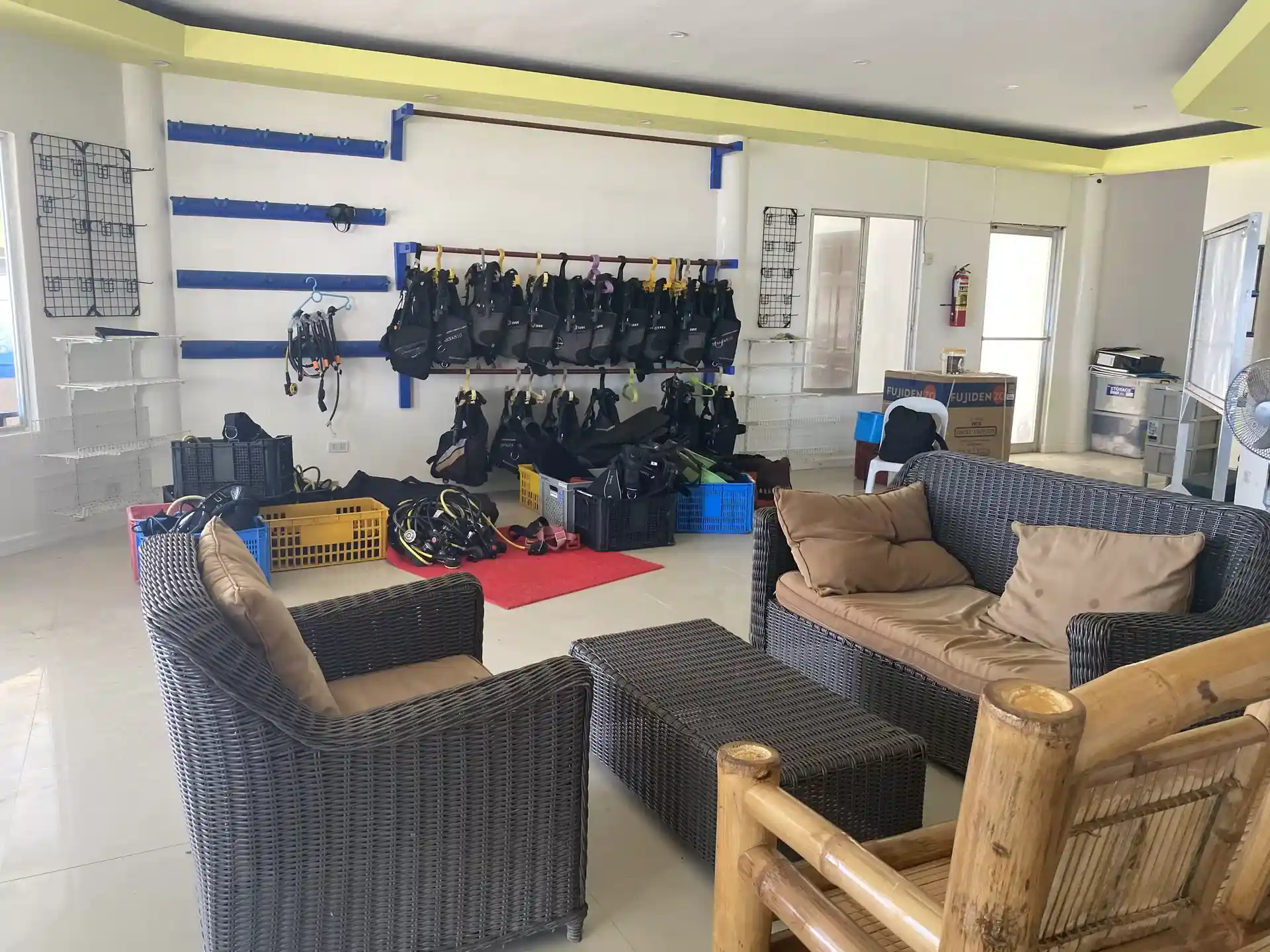 Dive shop photo