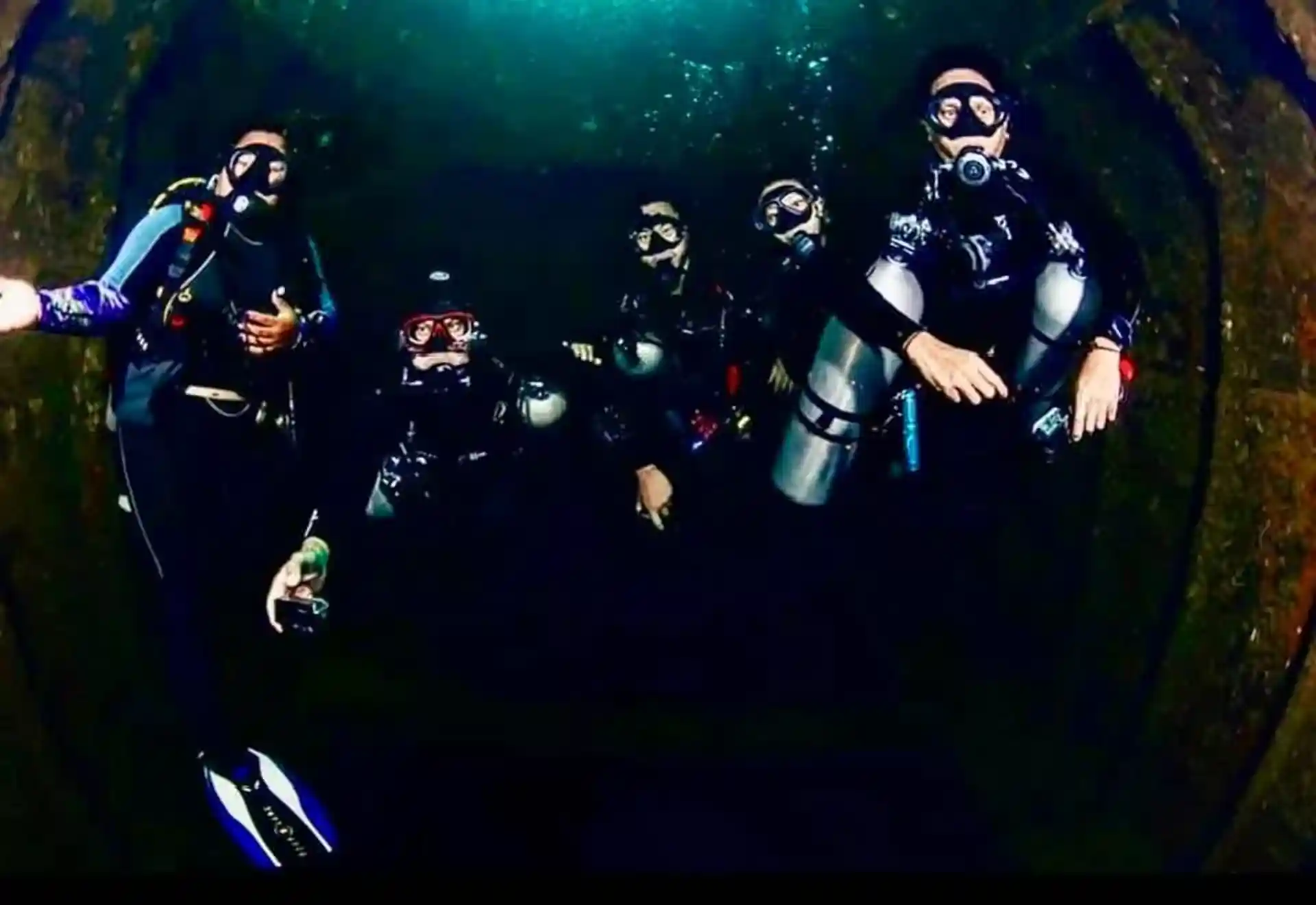 Dive shop photo