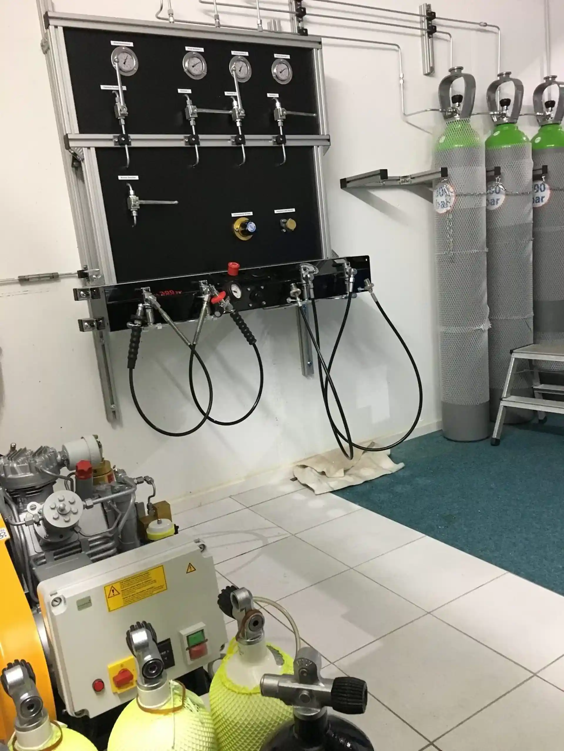 filling station, Air, Nitrox, Trimix