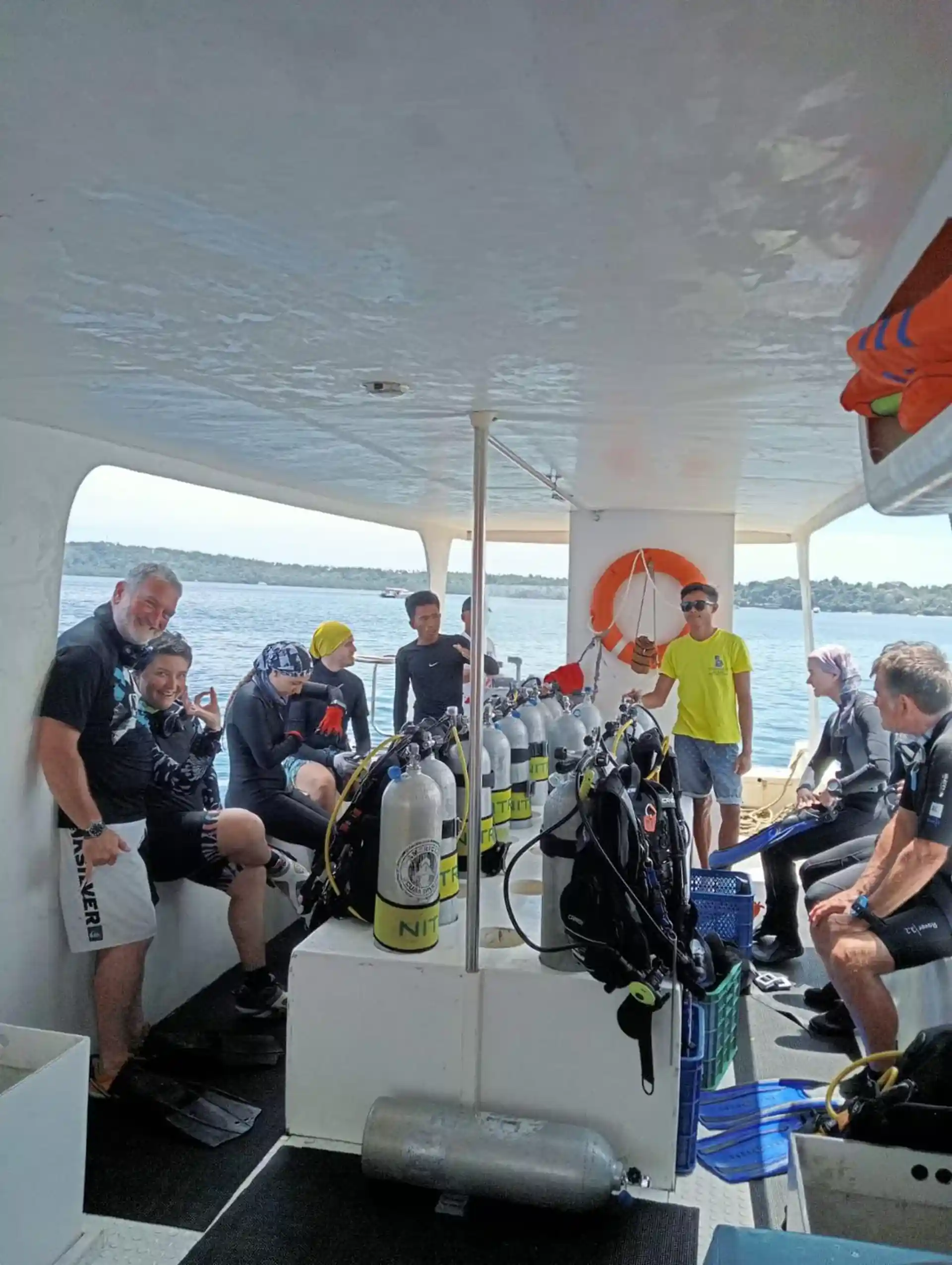 Dive shop photo