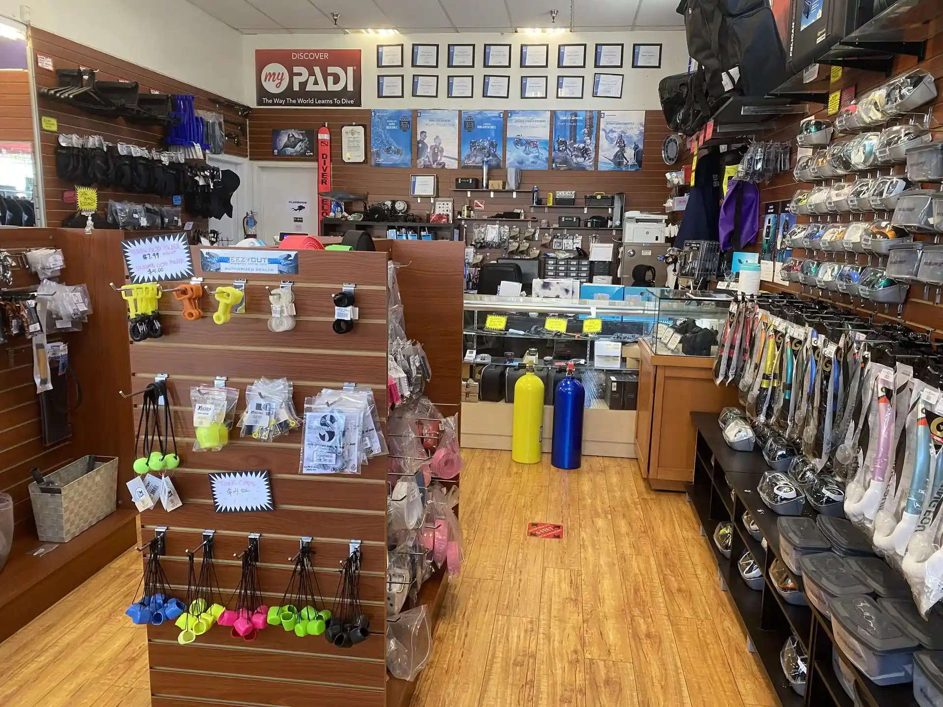 Dive shop photo