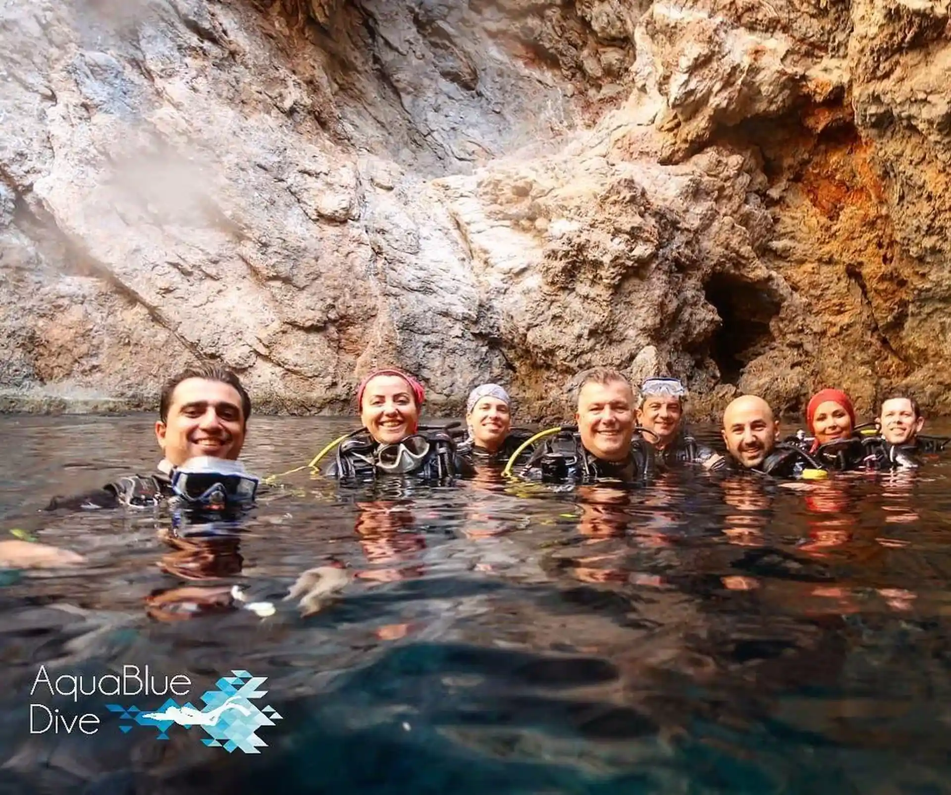 Dive shop photo