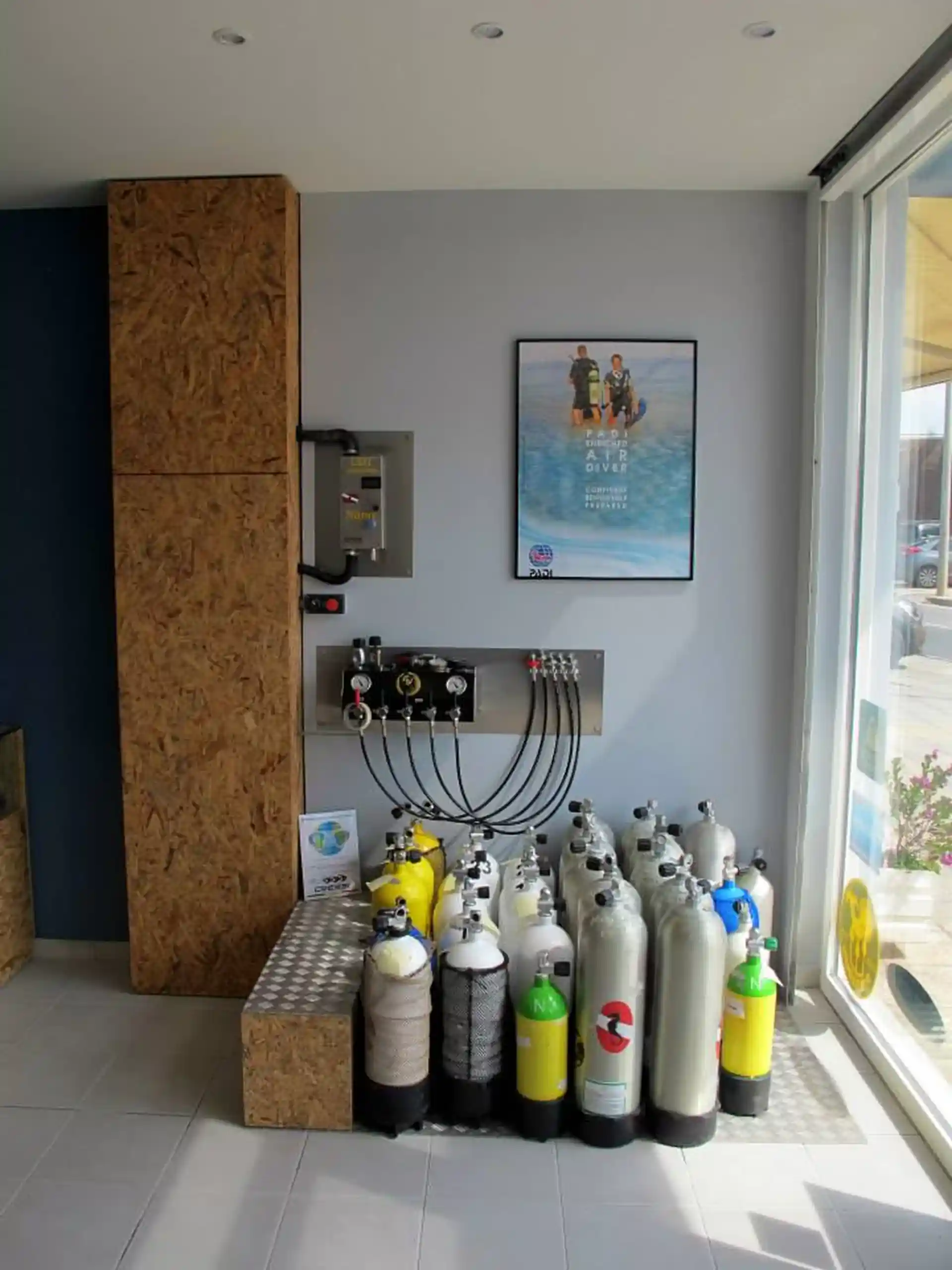 Dive shop photo
