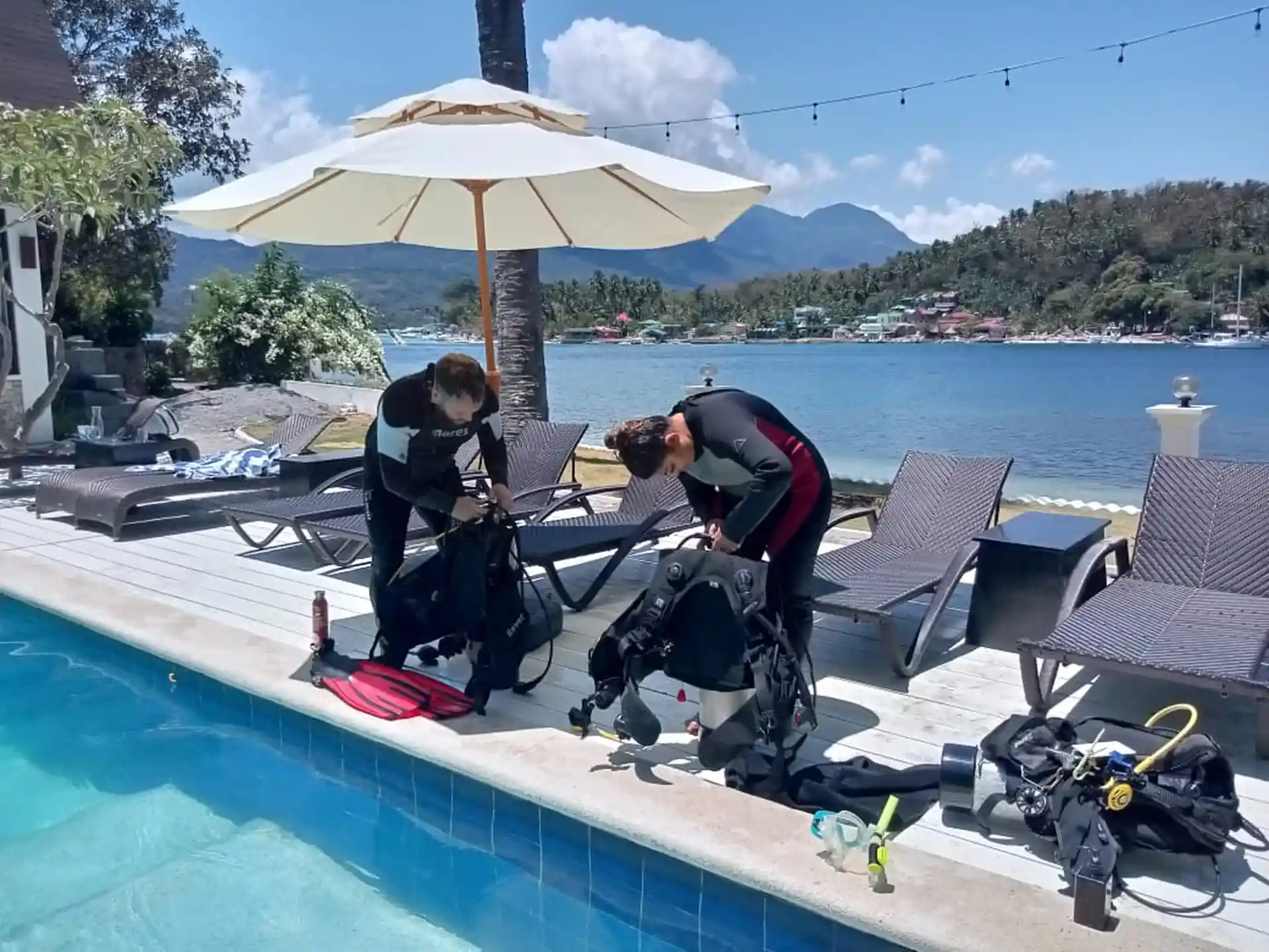 Dive shop photo