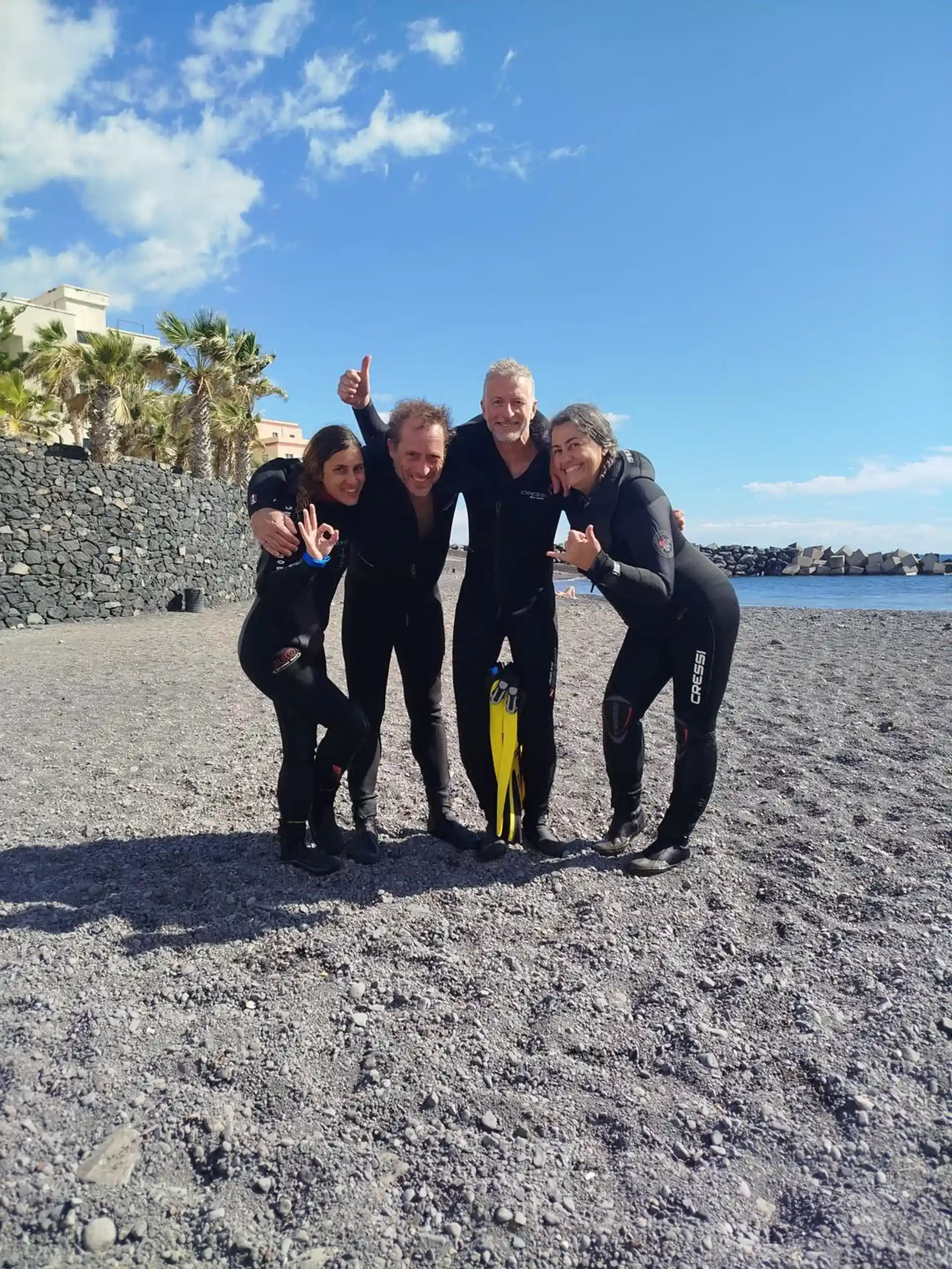 Dive shop photo